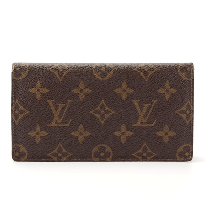 Louis Vuitton Checkbook Cover in Monogram Canvas