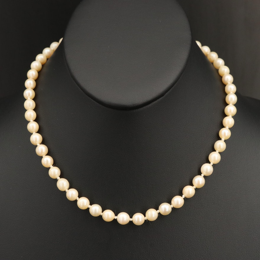 Pearl Choker with 10K Clasp