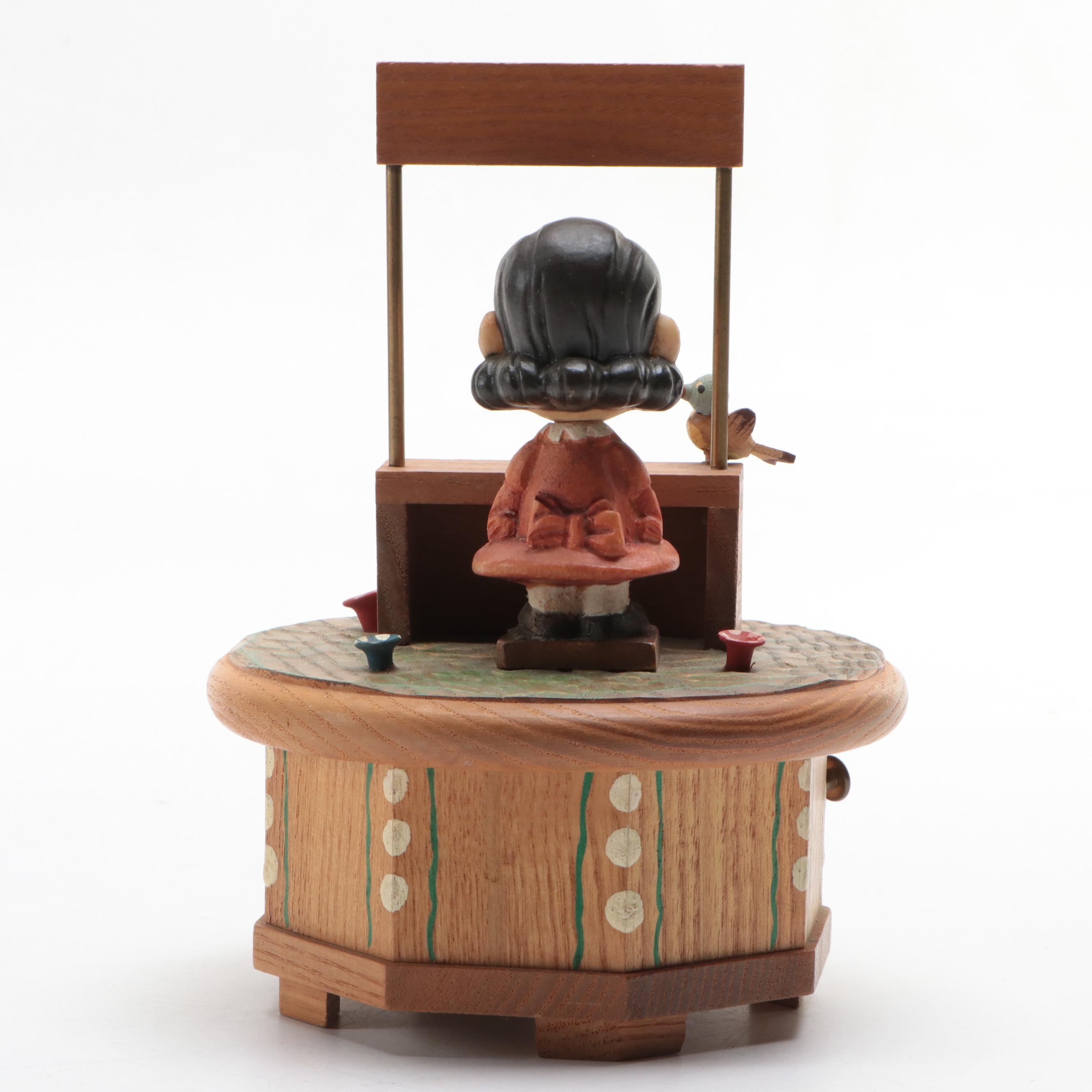 ANRI HandCarved Peanuts Lucy Music Box, Thorens Swiss Movement, Late