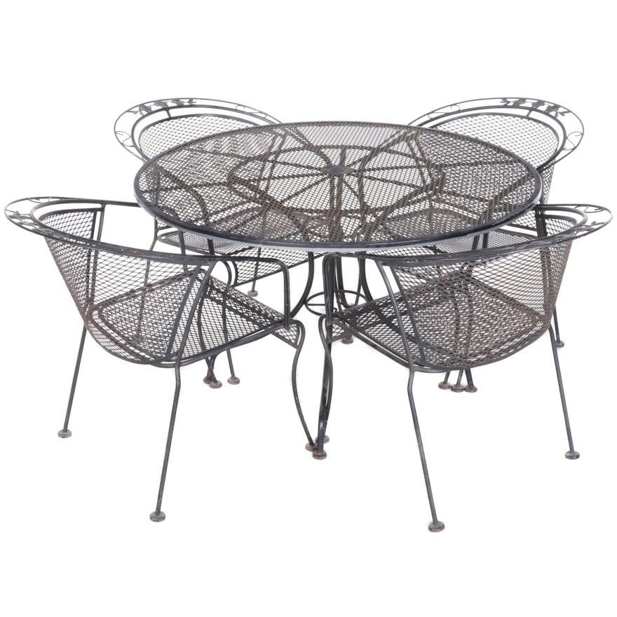Metal Mesh Patio Dining Table with Four Chairs, Late 20th Century