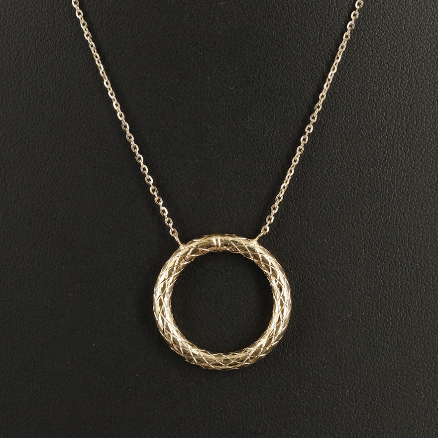 Italian 10K Circle Necklace with Quilted Pattern