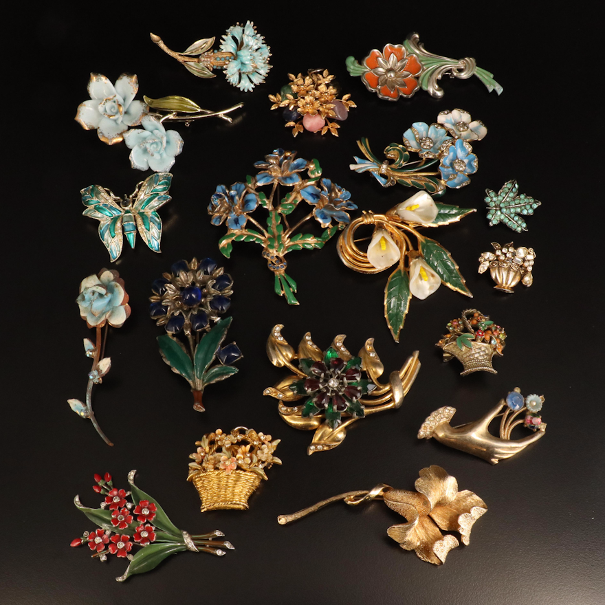 1940 Alfred Philippe Featured in Vintage Floral Brooches and Pendant