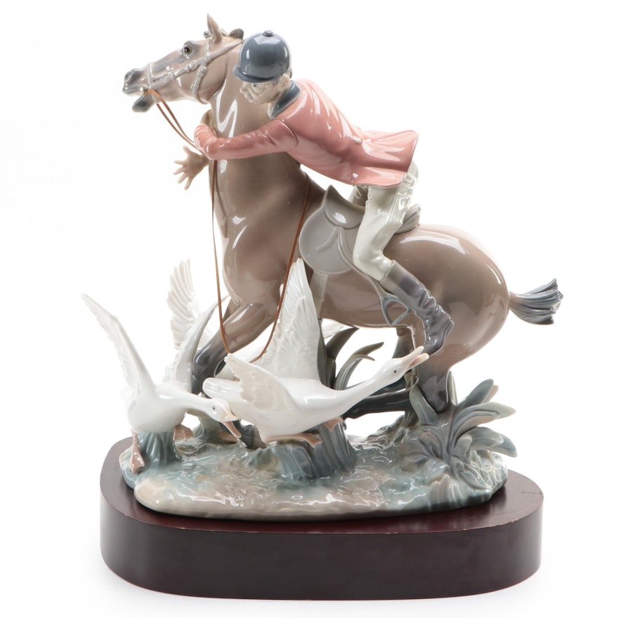 Lladró "The Race" Porcelain Equestrian Figurine, Late 20th Century