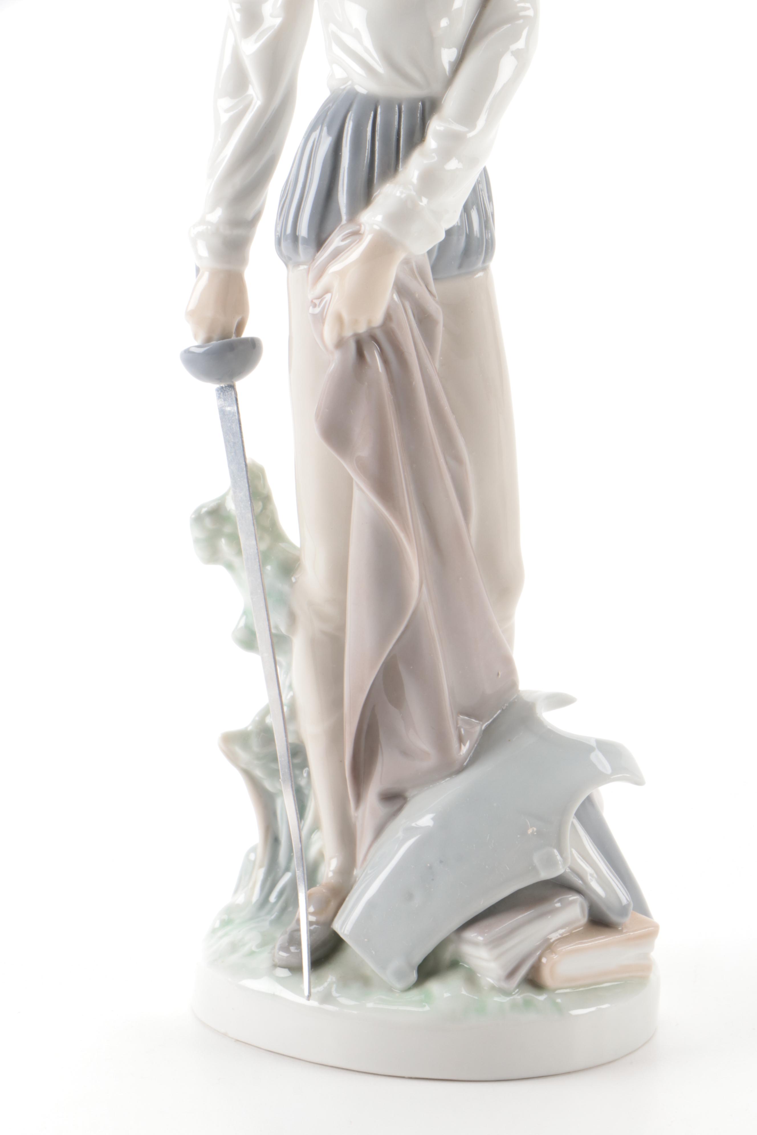 Lladró Don Quixote Porcelain Figurines Designed by Salvador Furio EBTH