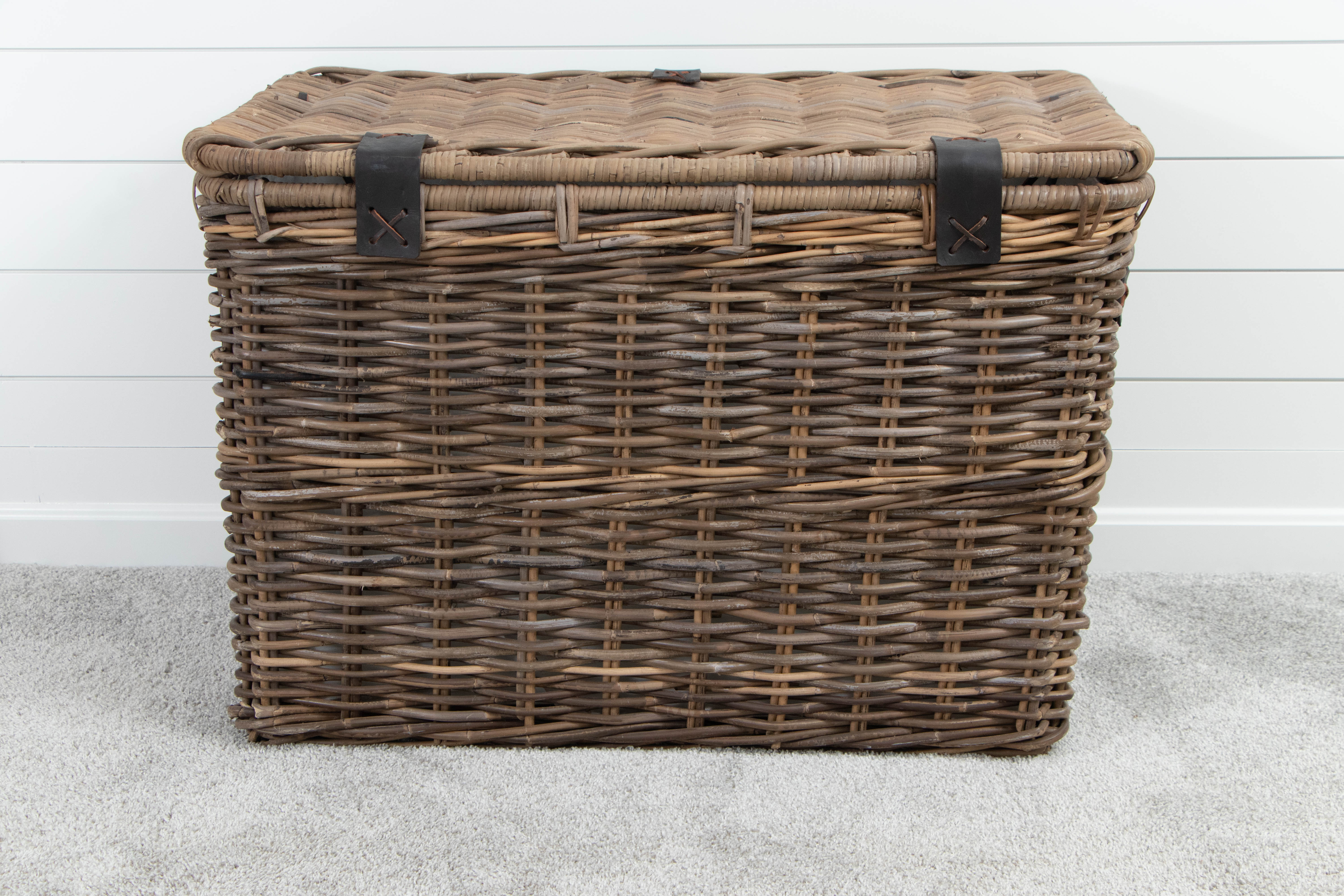 Rattan and Leather Hinged Storage Trunk EBTH