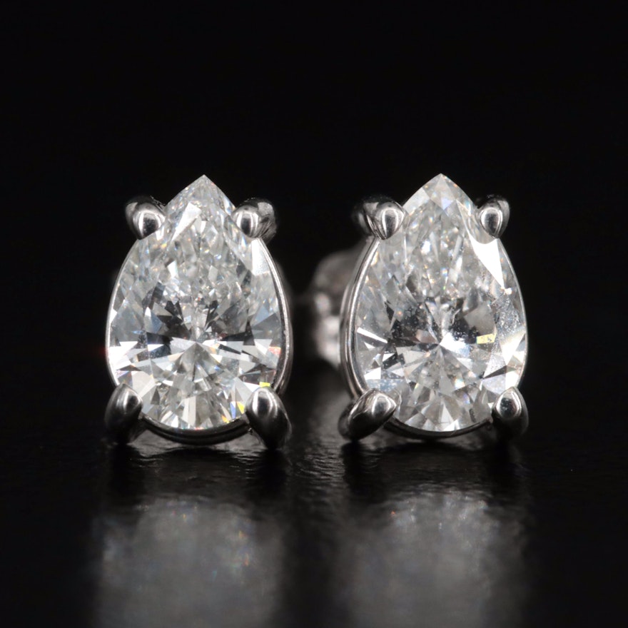 18K 1.01 CTW Lab Grown Diamond Stud Earrings with IGI Reports