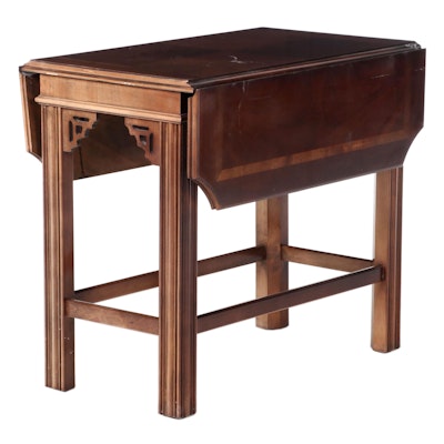 Lane Chippendale Style Mahogany Drop-Leaf End Table