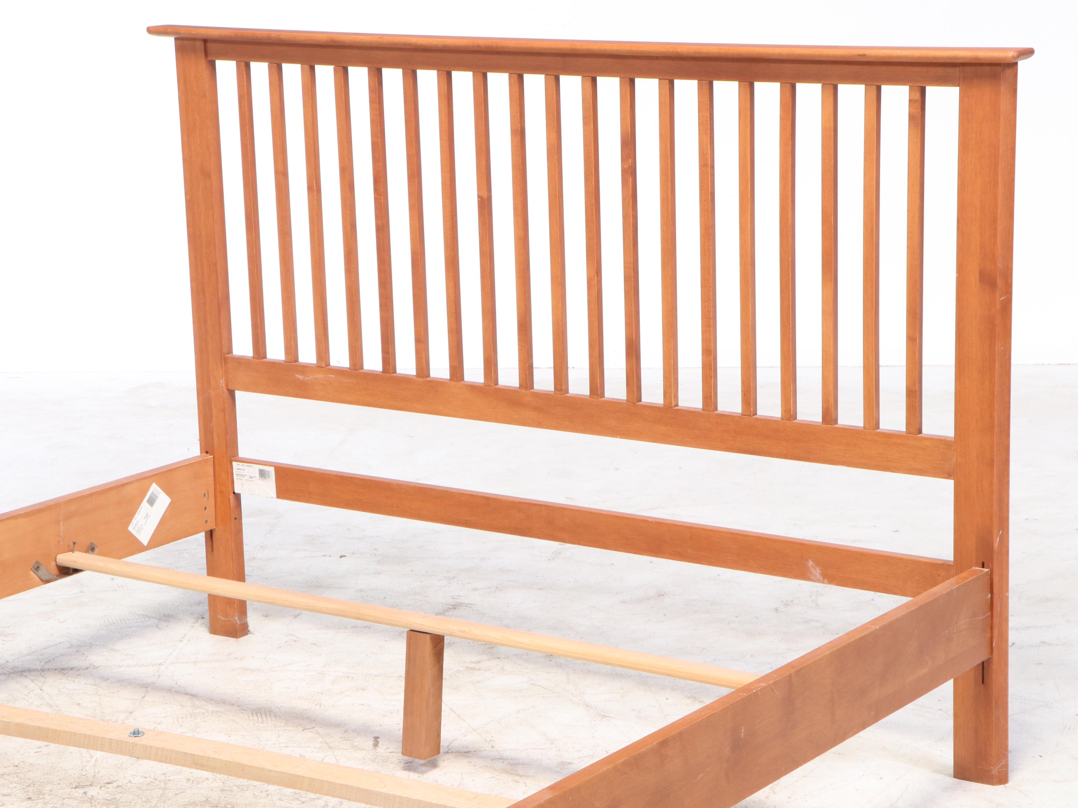 Mission Style Oak Queen Bed | EBTH