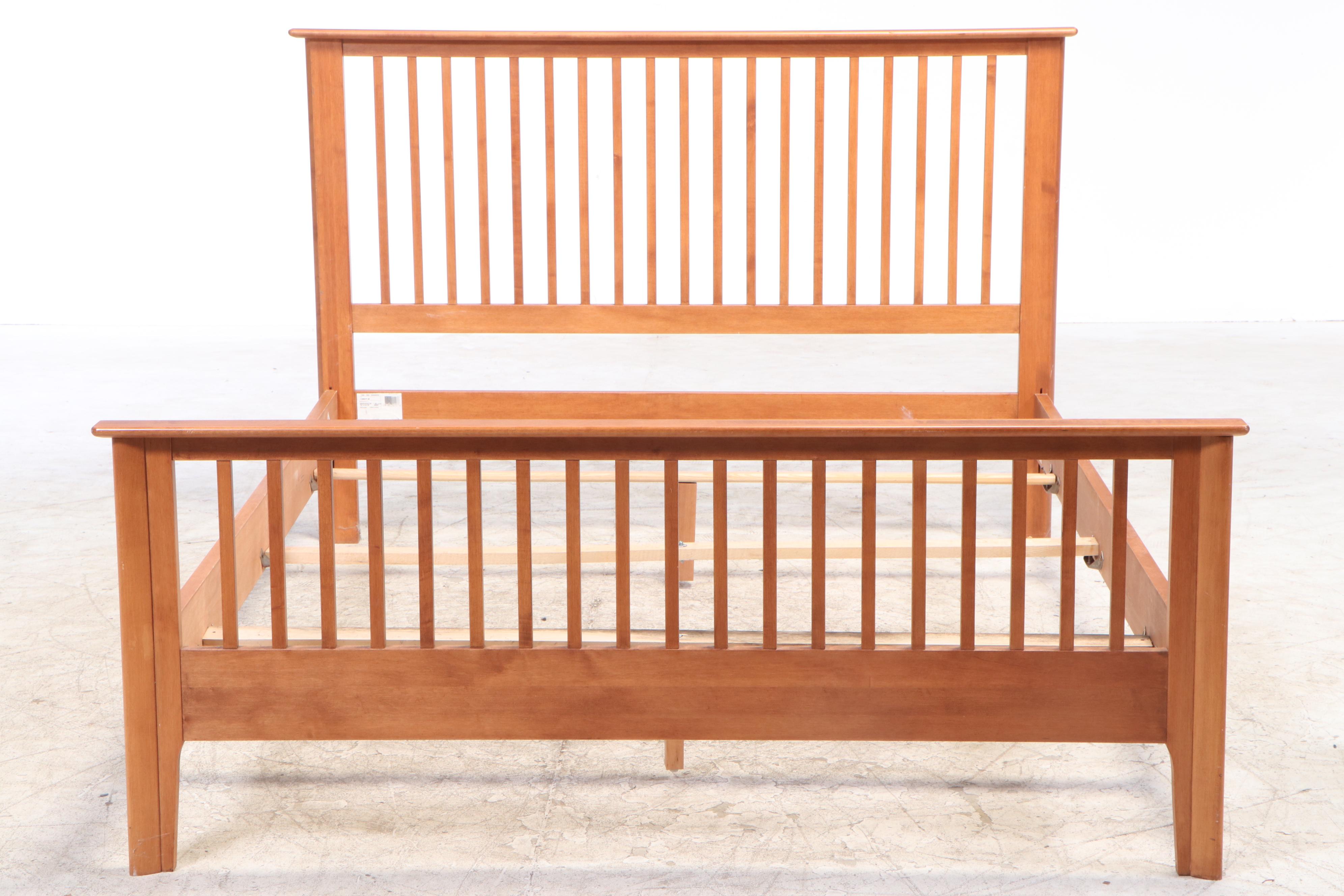 Mission Style Oak Queen Bed | EBTH