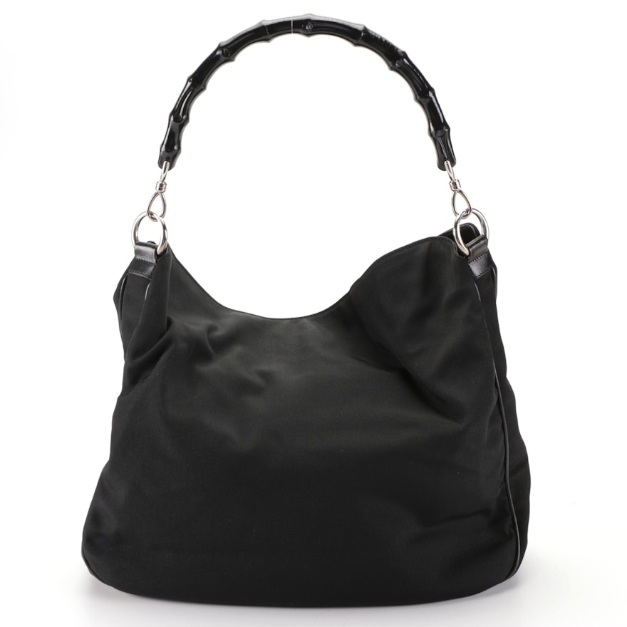 Gucci Black Bamboo Shoulder Bag in Black Nylon and Leather