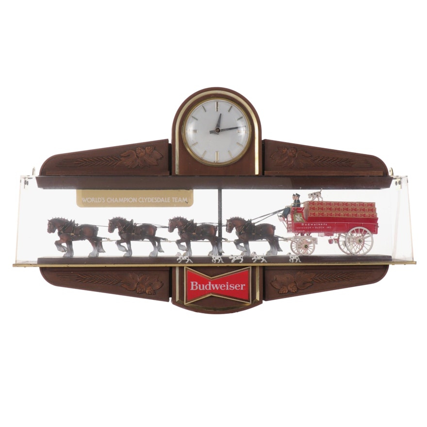 Budweiser Clock With Draft Horse Team Display