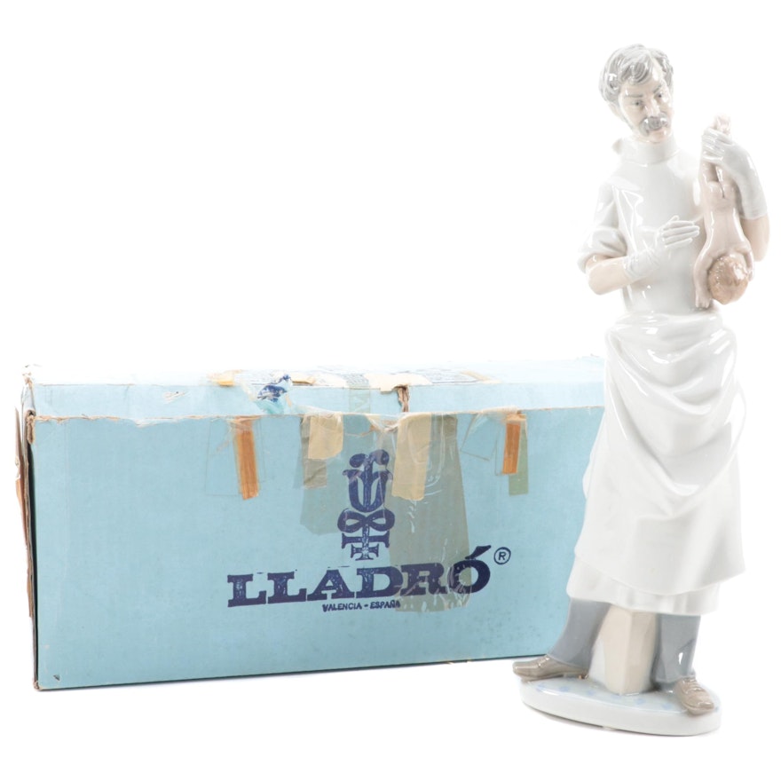 Lladró "Obstetrician" Porcelain Figurine Designed by Salvador Furio
