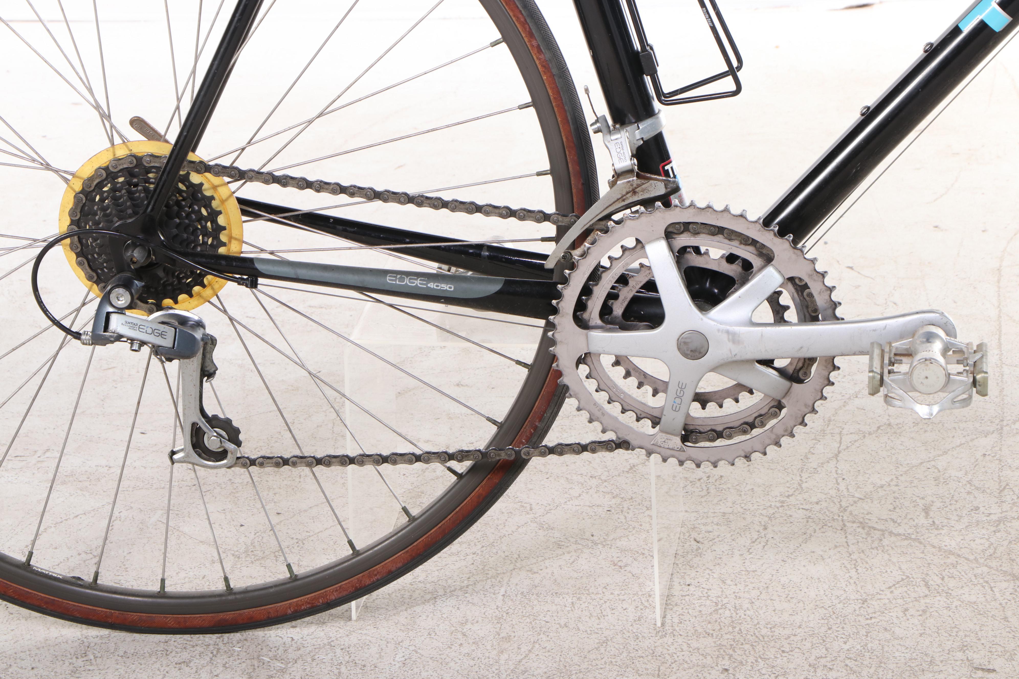 trek-1100-aluminum-road-bike-ebth