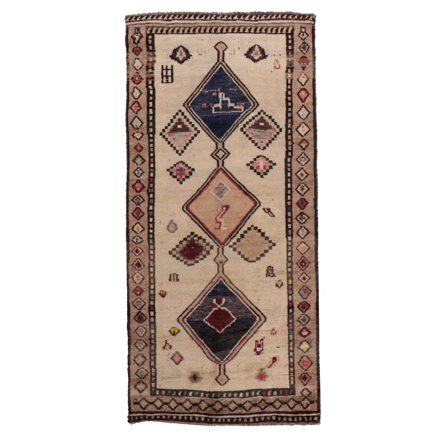 3'3 x 6'11 Hand-Knotted Persian Shiraz Area Rug