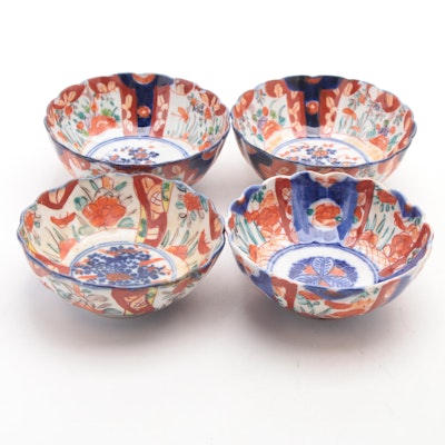 Japanese Imari Porcelain Scalloped Rim Bowls