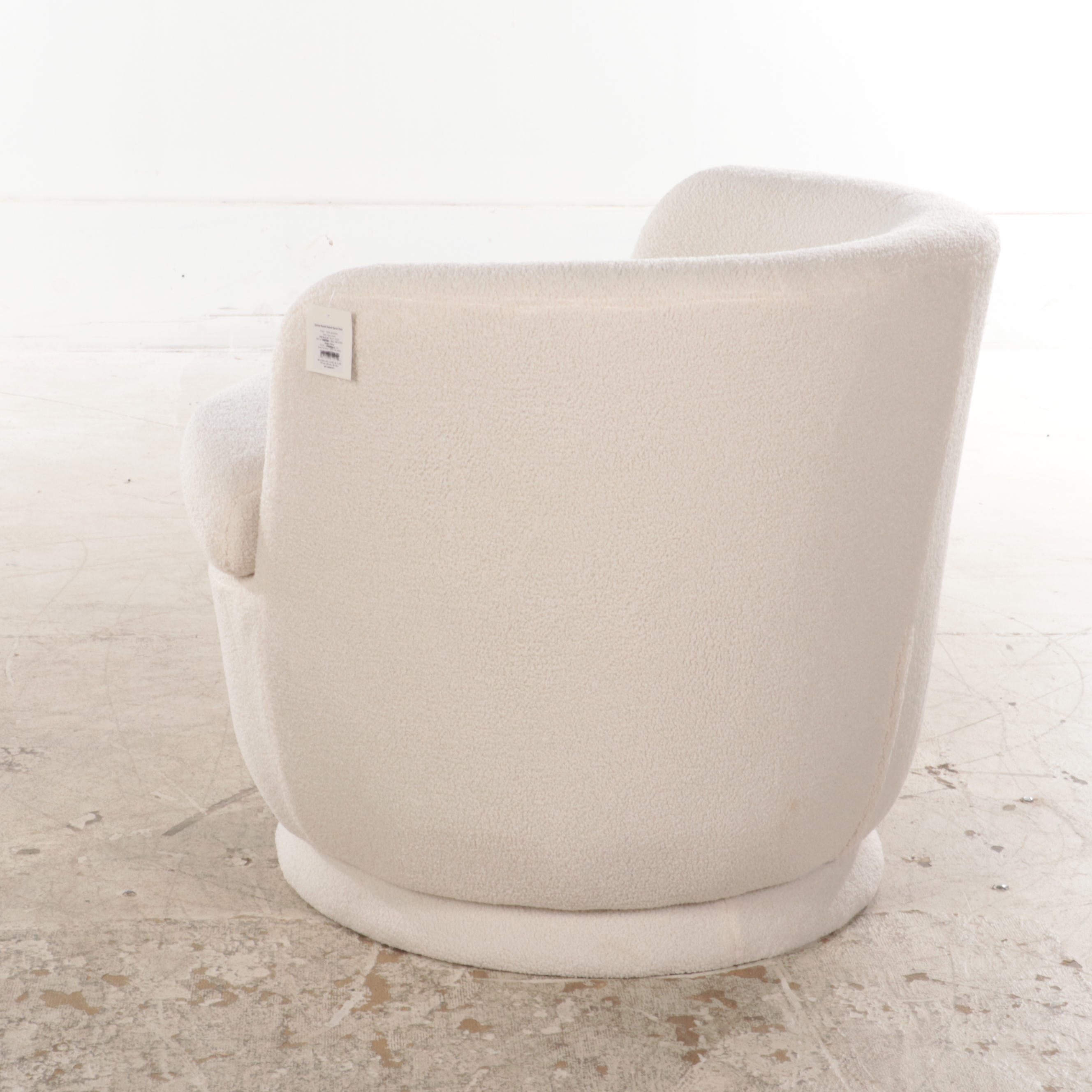 Project 62 "Dorton" Round Swivel Barrel Chair | EBTH