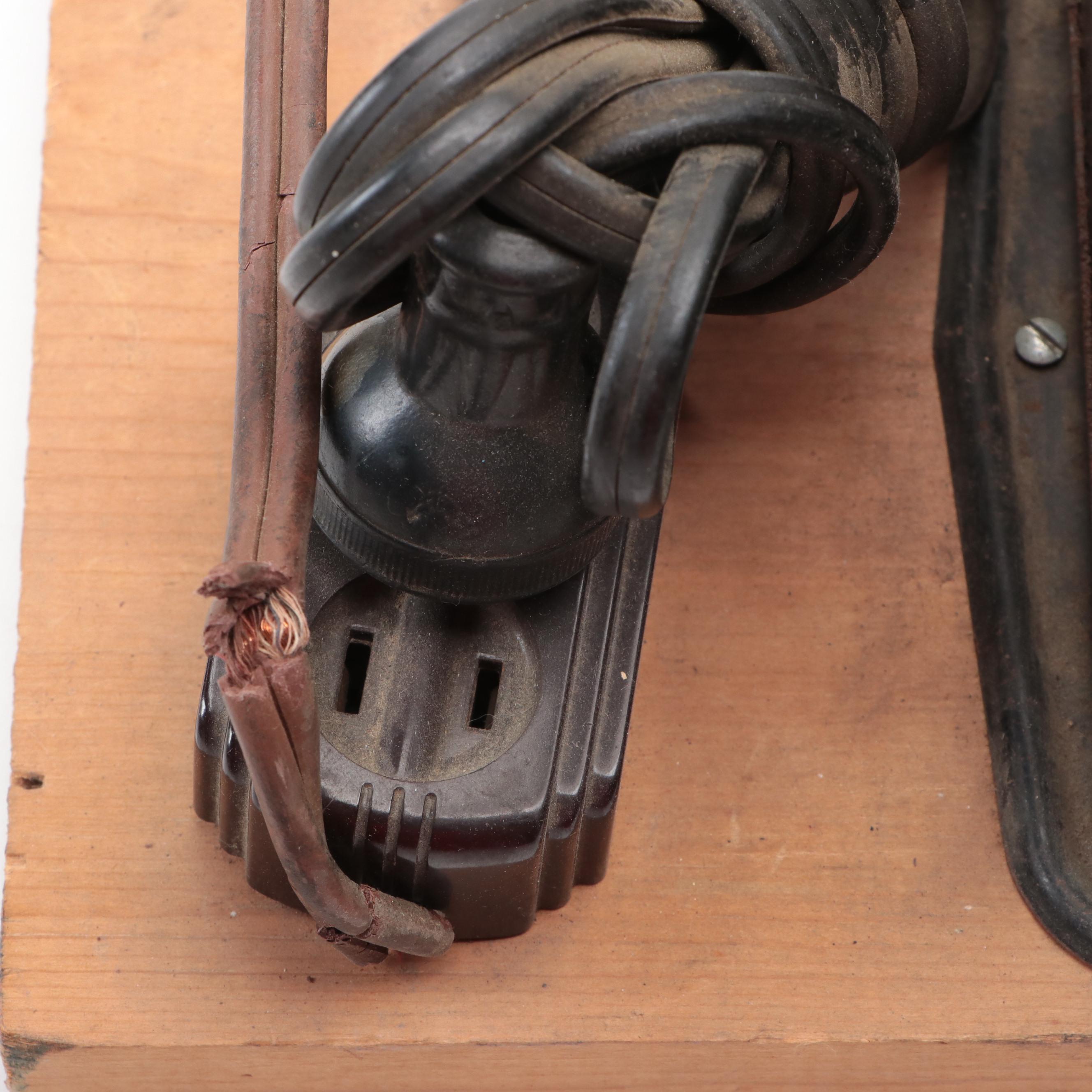 Lionel Type V "Trainmaster" and Type S Mounted Model Railroad