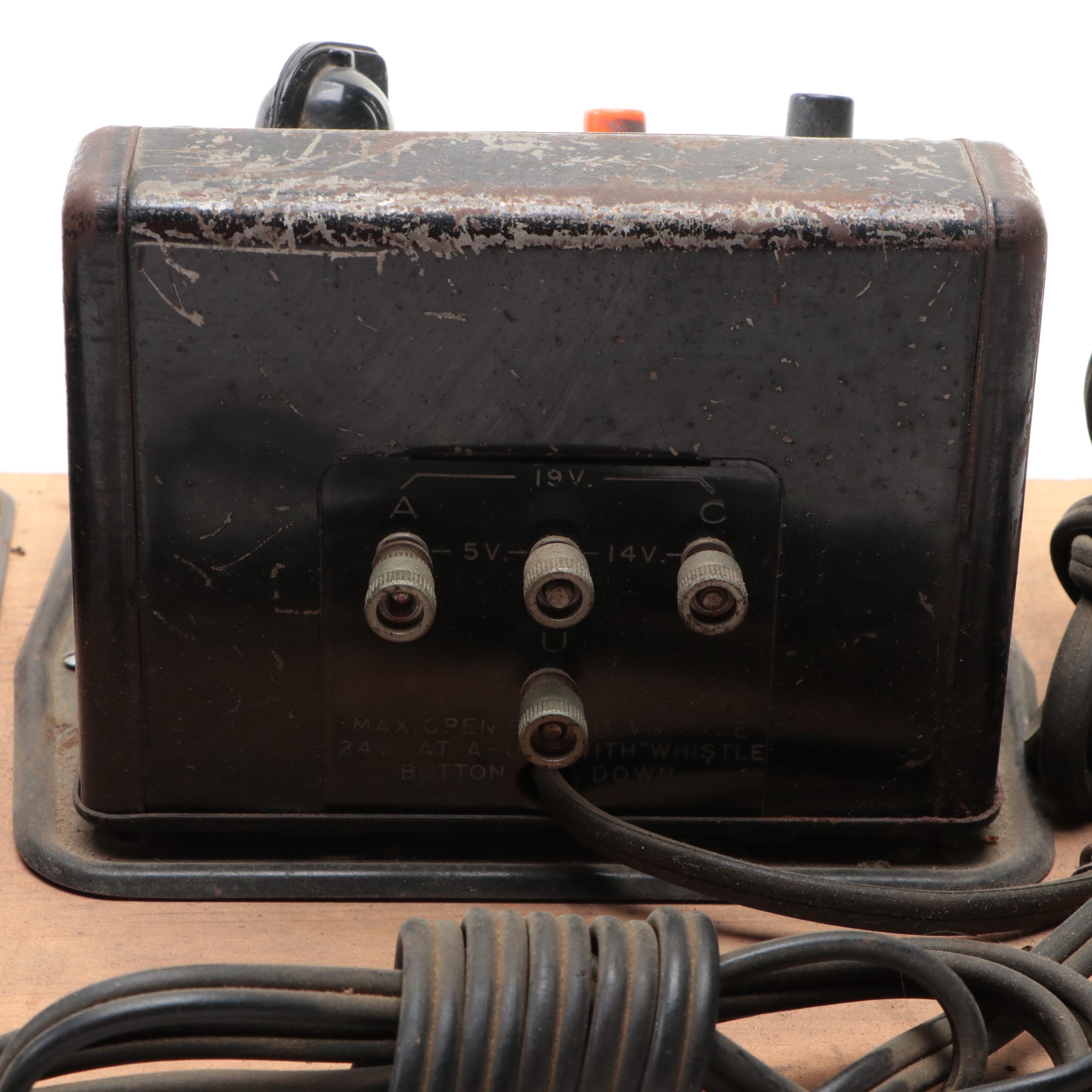 Lionel Type V "Trainmaster" and Type S Mounted Model Railroad