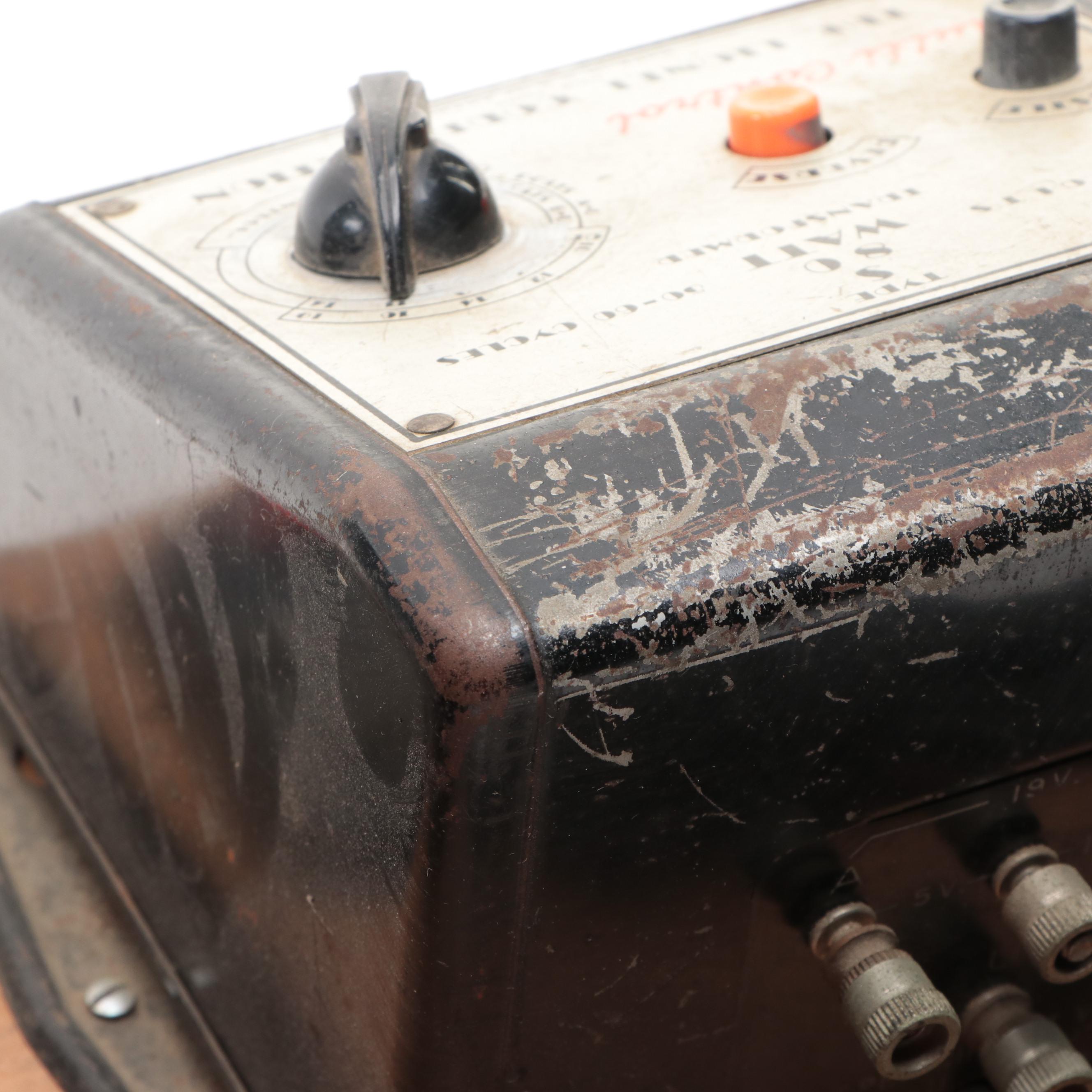 Lionel Type V "Trainmaster" and Type S Mounted Model Railroad