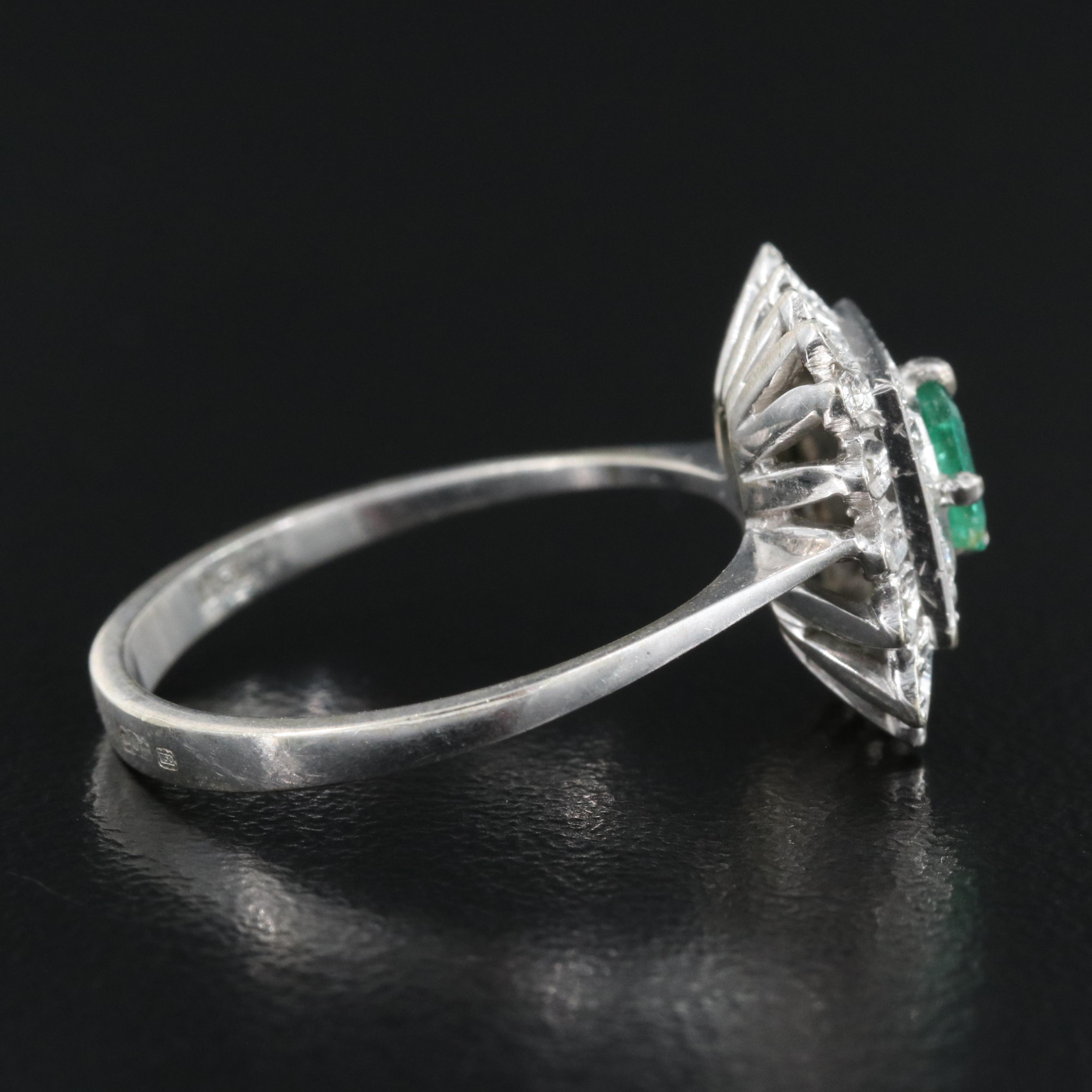 18K Emerald and Diamond Scalloped Rim Ring | EBTH