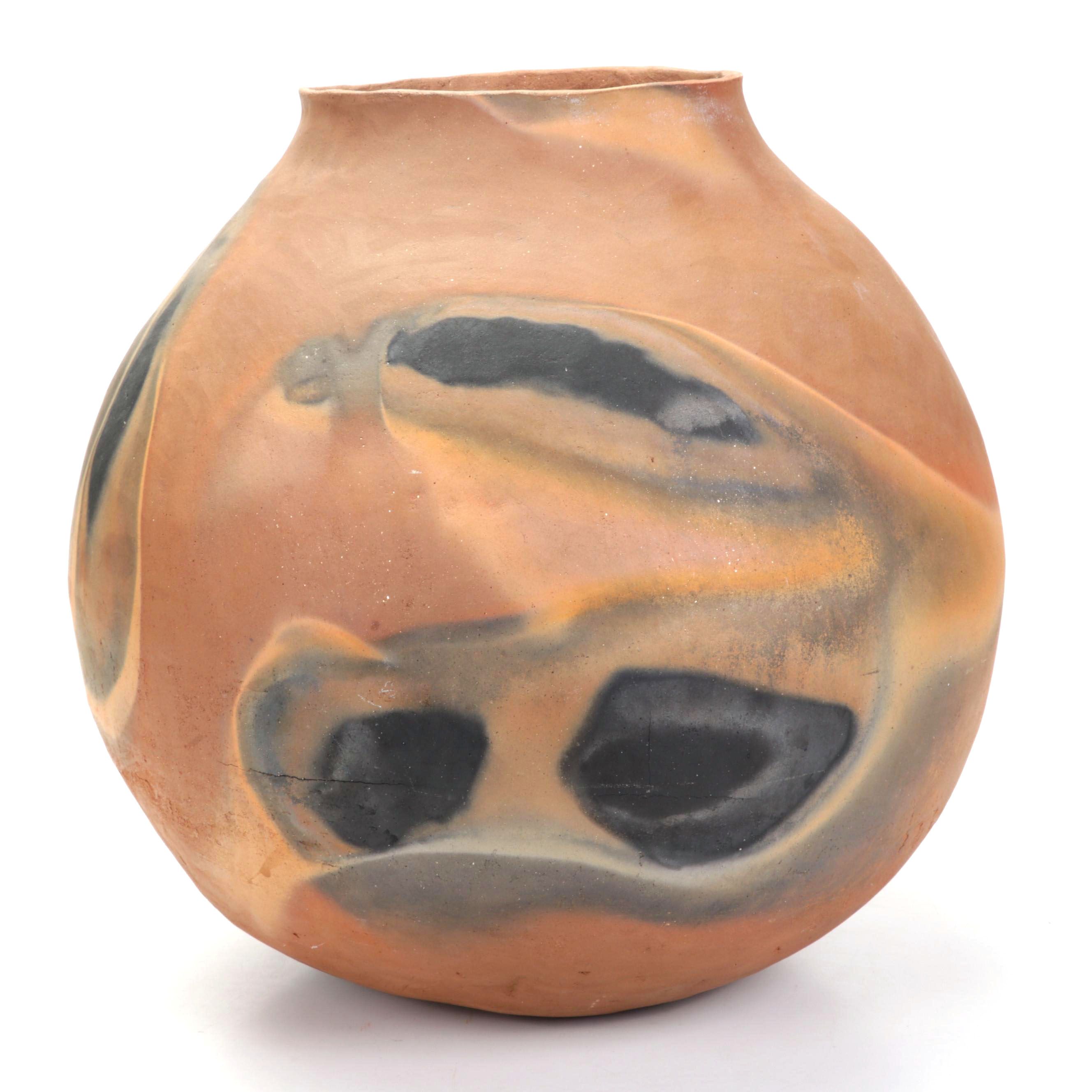 Celia Flores Kumeyaay Clay Art Pottery Vessel, 2000s EBTH