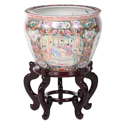 Chinese Famille Rose Porcelain Fishbowl on Stand