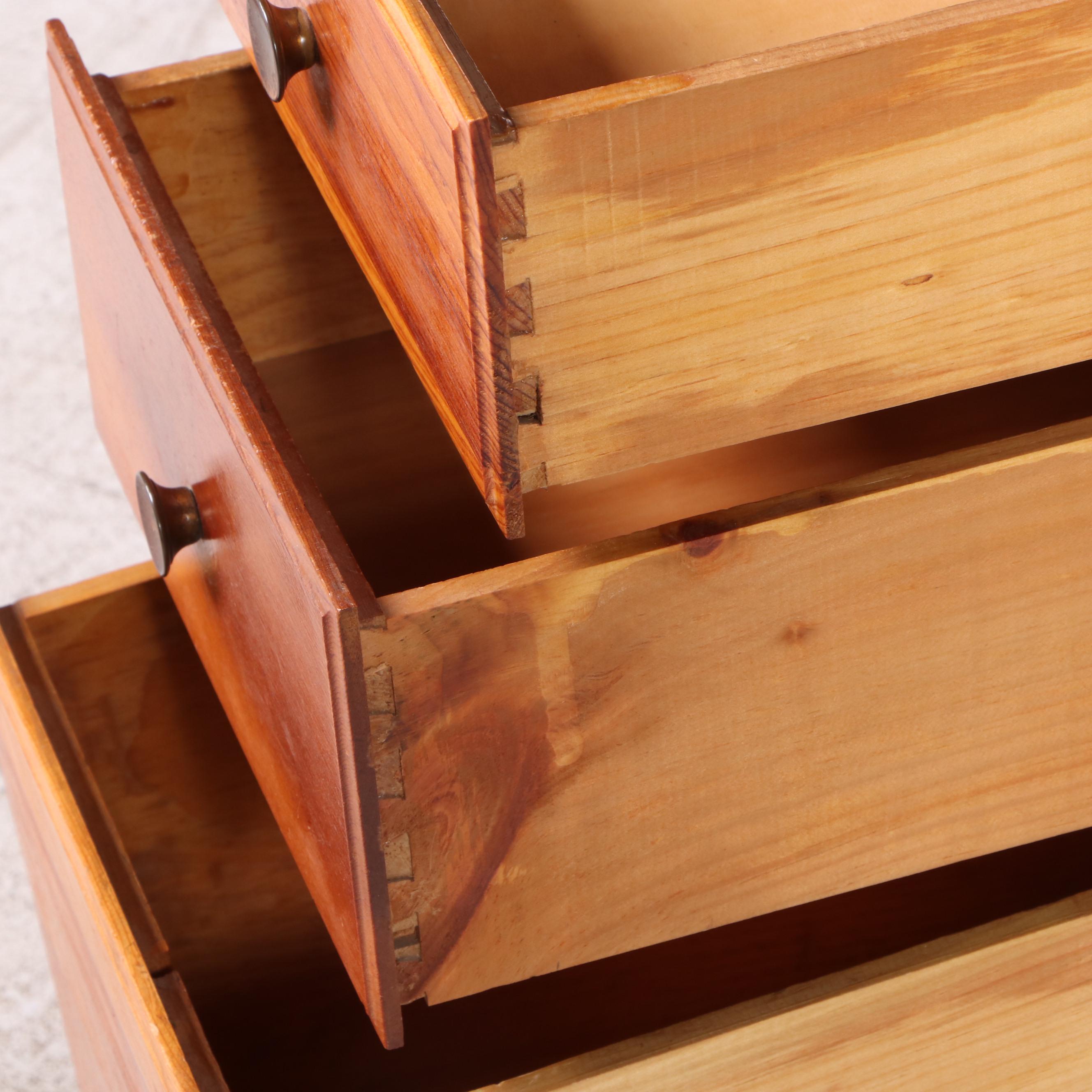 S.J. Bailey & Sons "Mastercraft" Mid Century Modern Pine Desk EBTH