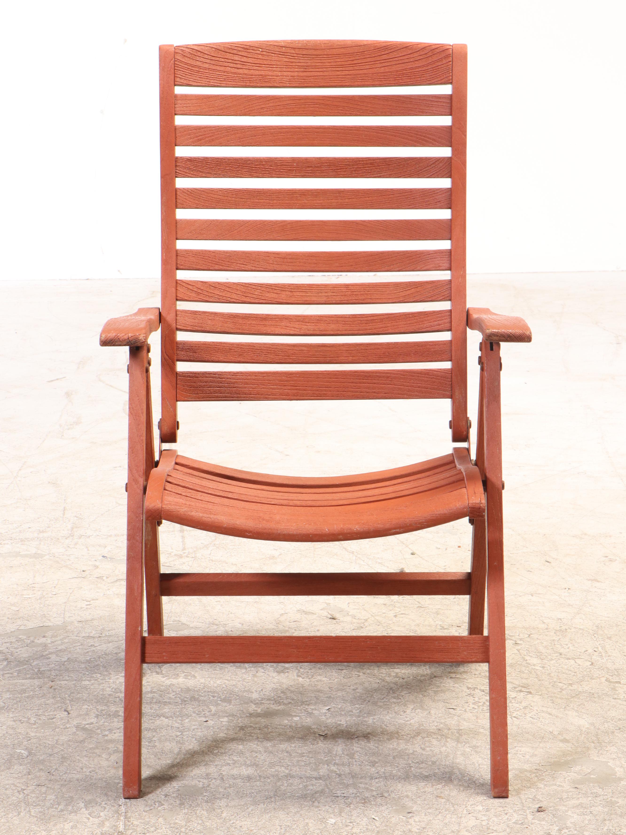 SevenPiece RedStained and Slatted Hardwood Patio Dining Set EBTH