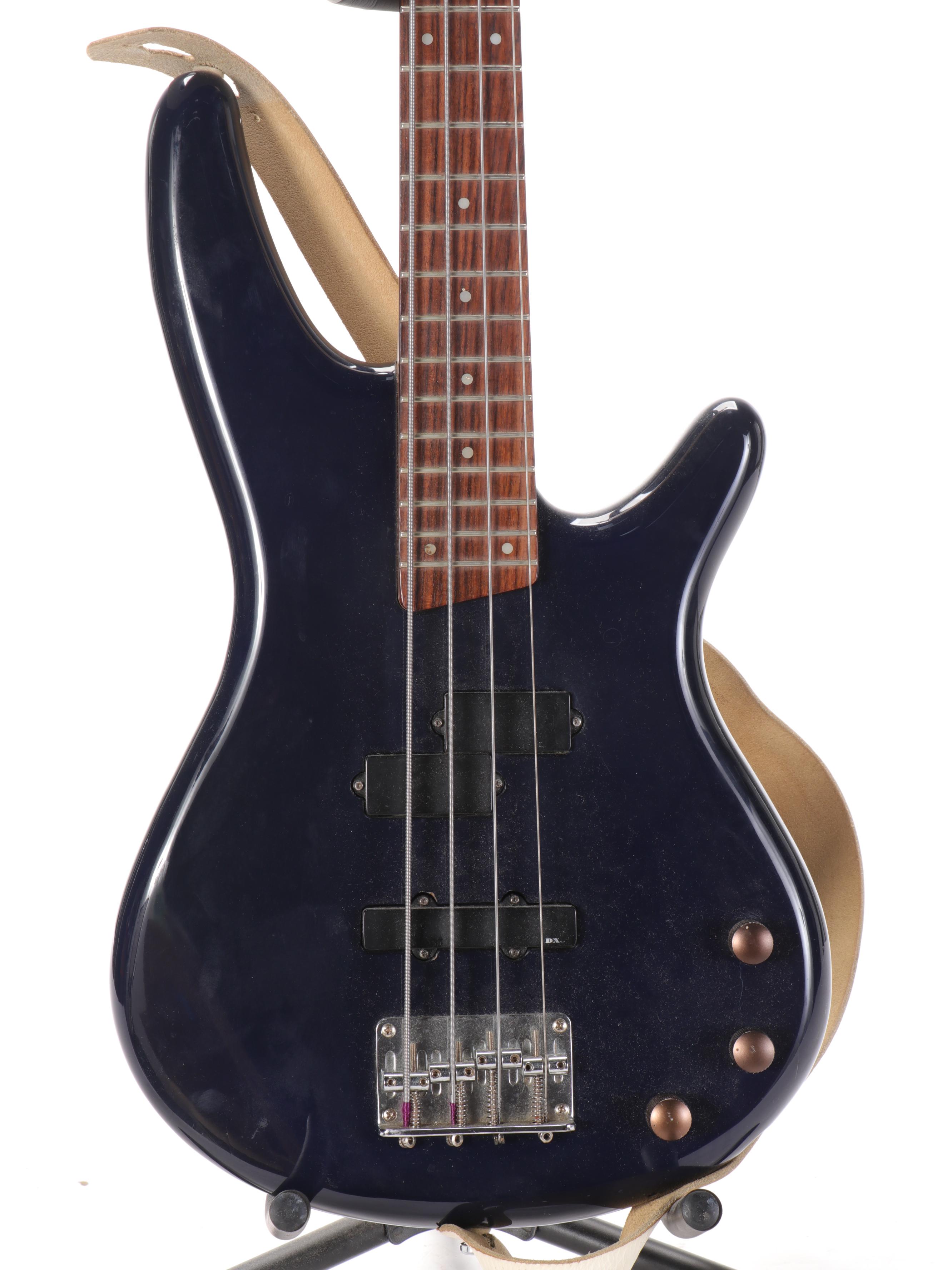 Soundgear By Ibanez Electric Bass Guitar With Hardbody Travel Case and
