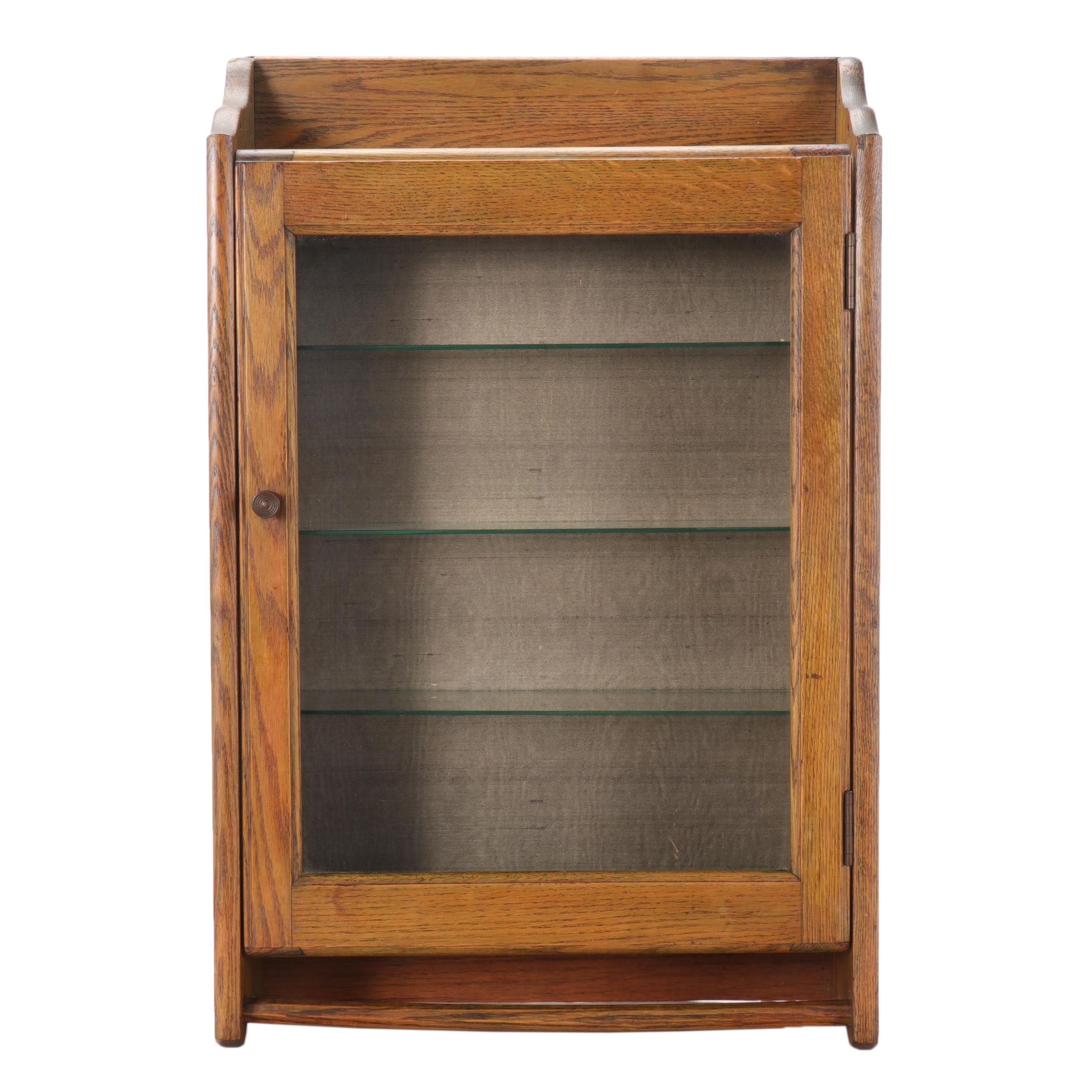 Colonial Style Oak Wall Display 20th Century EBTH