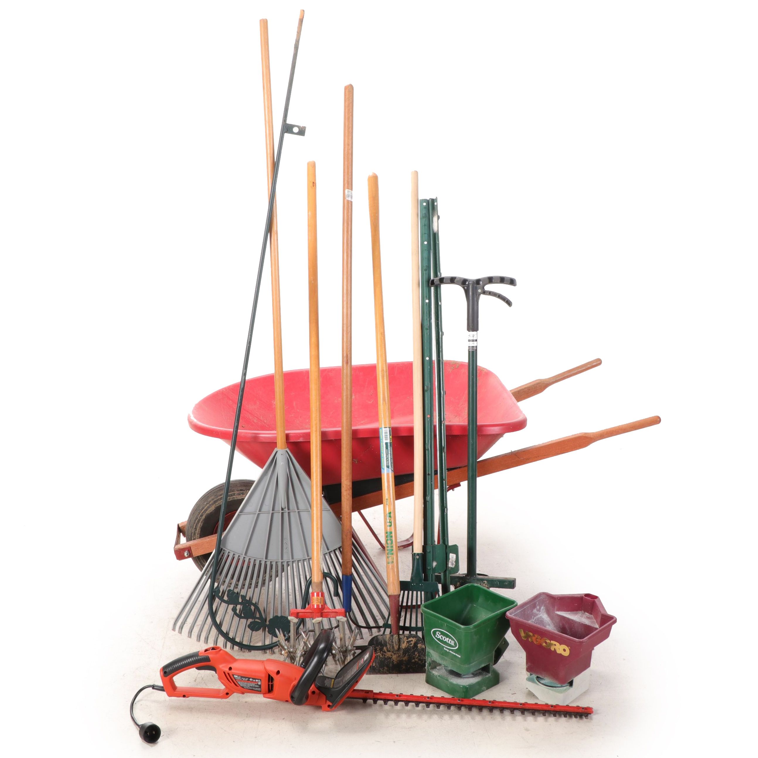 Black & Decker Electric Hedge Hog Trimmer with Garden Tool Collection