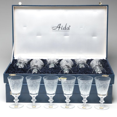 Aida Bohemian Cut and Engraved Figural Czech Crystal Wine Glasses, Late 20th C.