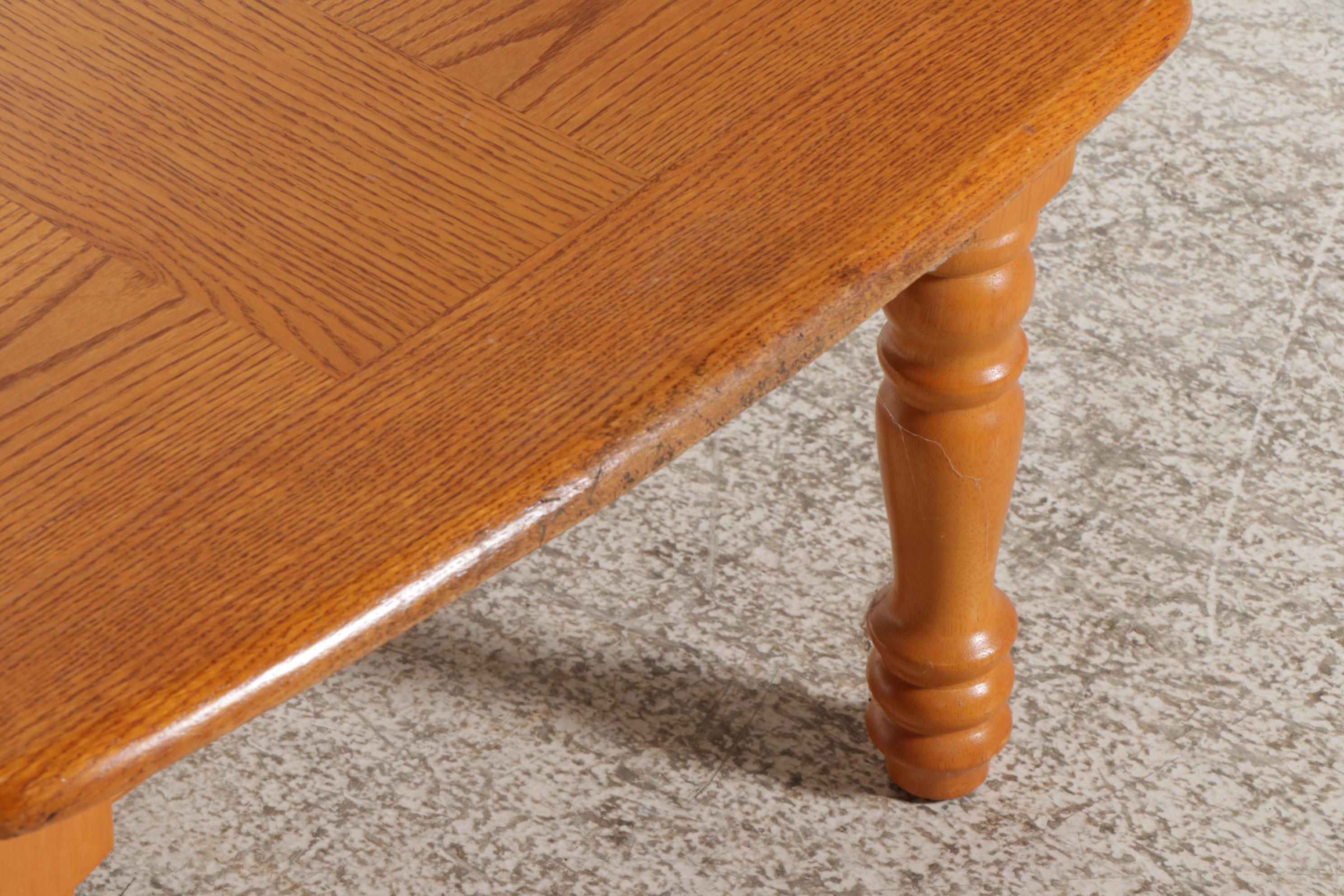 Colonial Revival Oak Veneer Coffee Table, Late 20th Century EBTH