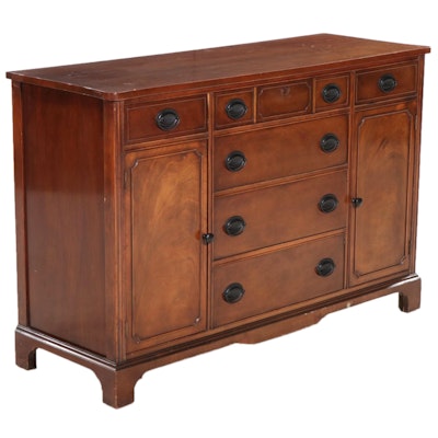 Hepplewhite Style Mahogany Sideboard, Mid to Late 20th Century