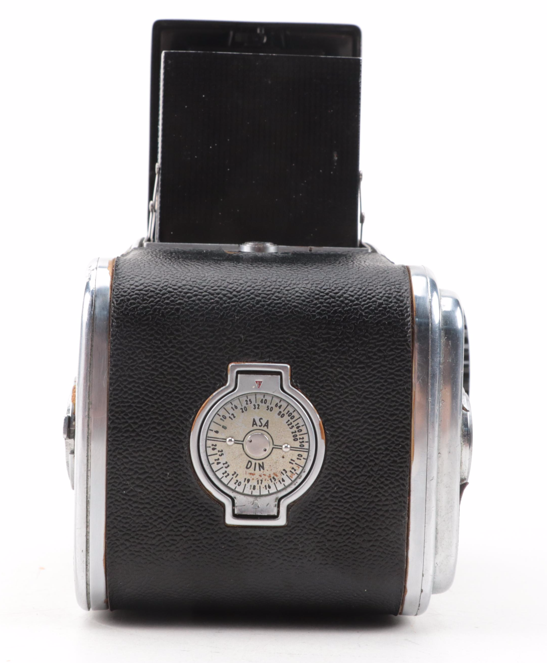 Hasselblad 1000F Still Camera With Leather Case EBTH