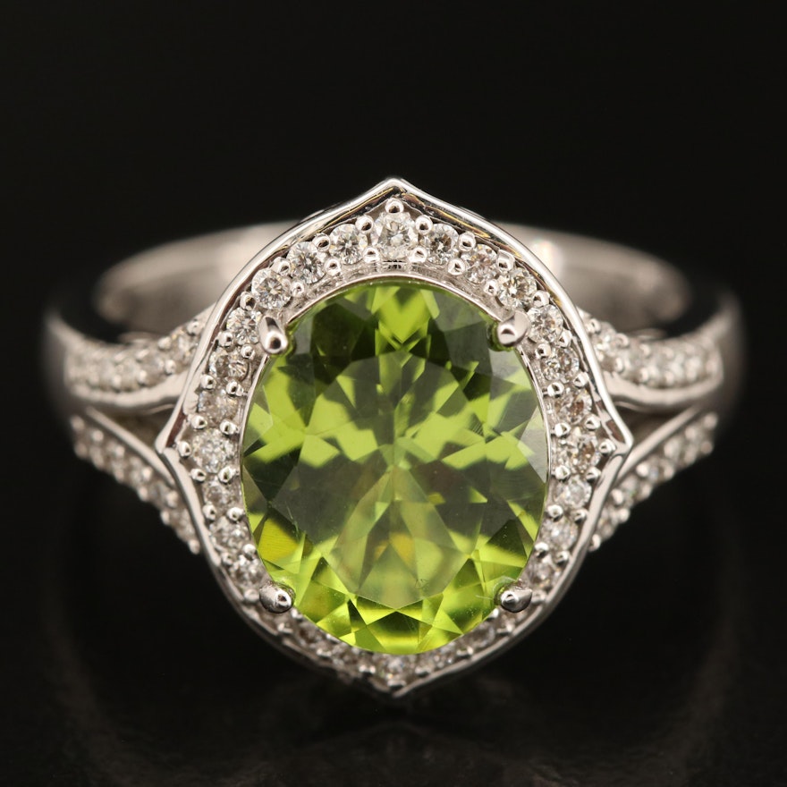 18K Peridot and Diamond Ring with Scrollwork Accent