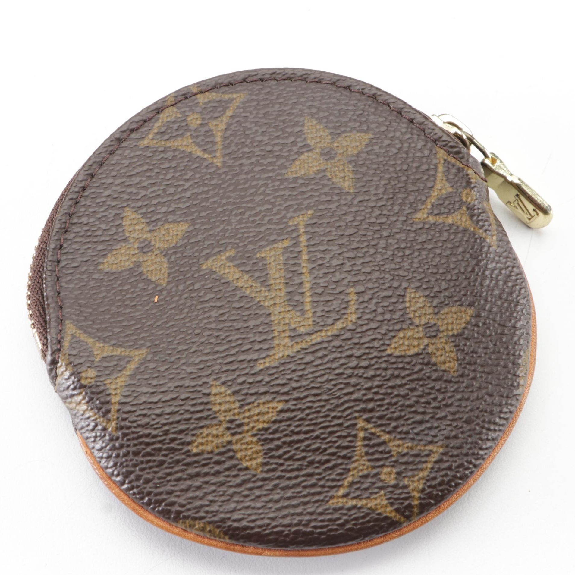 Louis Vuitton Round Coin Purse in Monogram Canvas EBTH