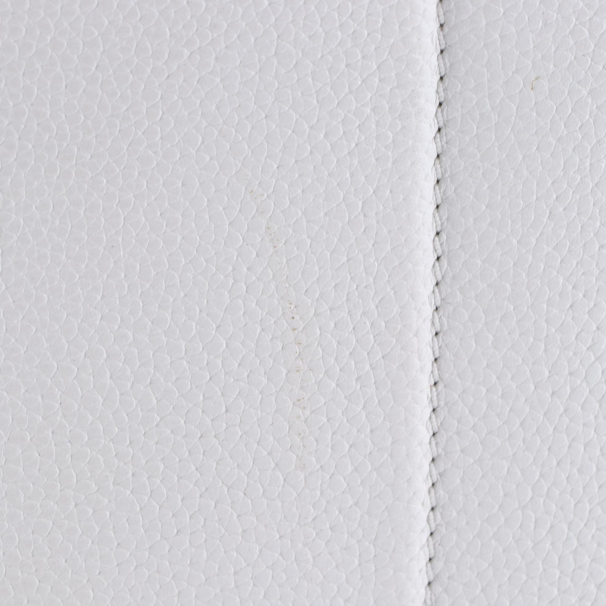 Chanel Medium Neo Executive Tote in White Grained Calfskin Leather with