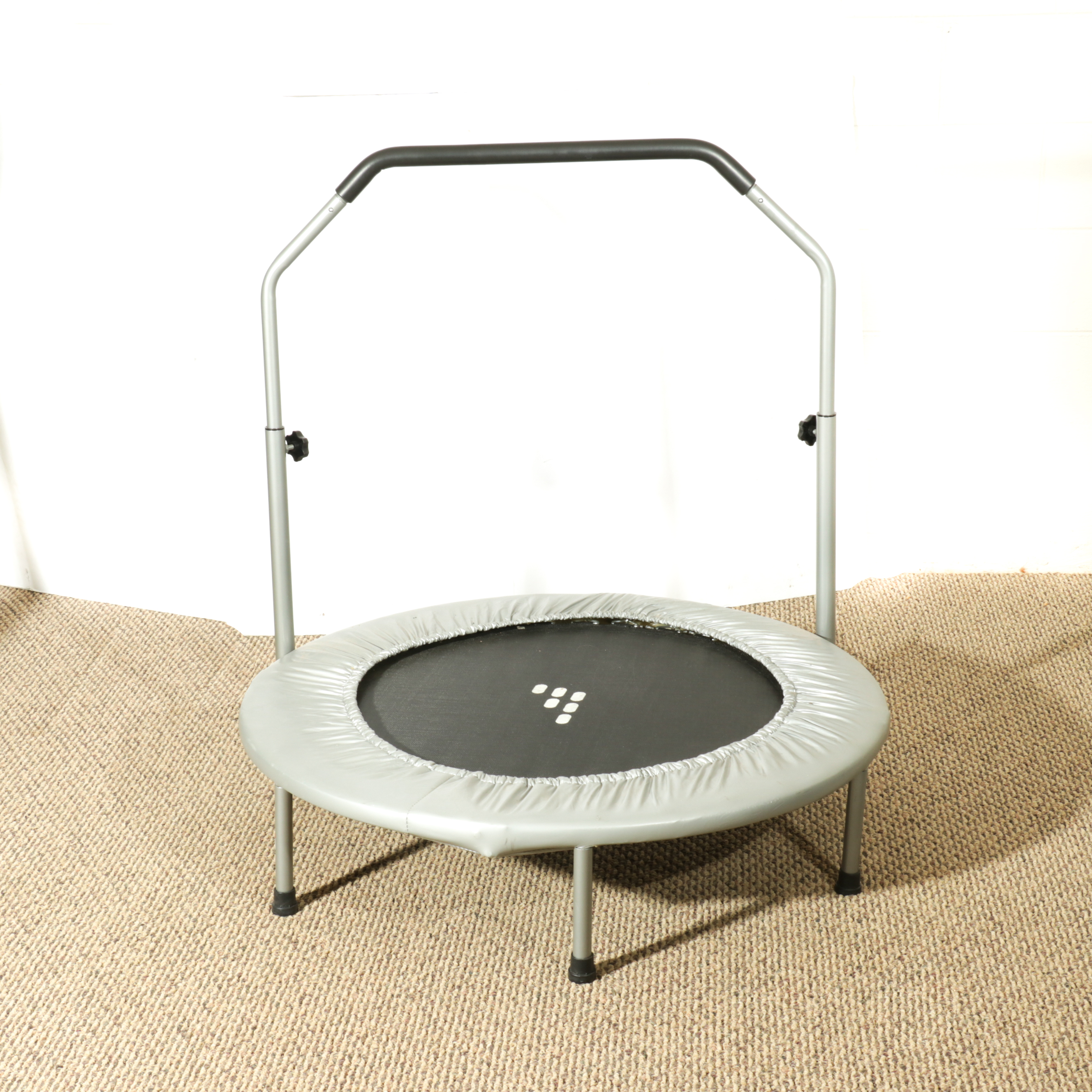 Elite Fitness Inversion Table, Gold's Gym Personal Trainer, Exercise Trampoline EBTH