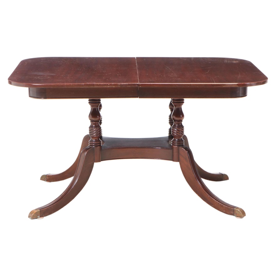 Ritter "Georgetown Galleries" Classical Style Mahogany Extending Dining Table