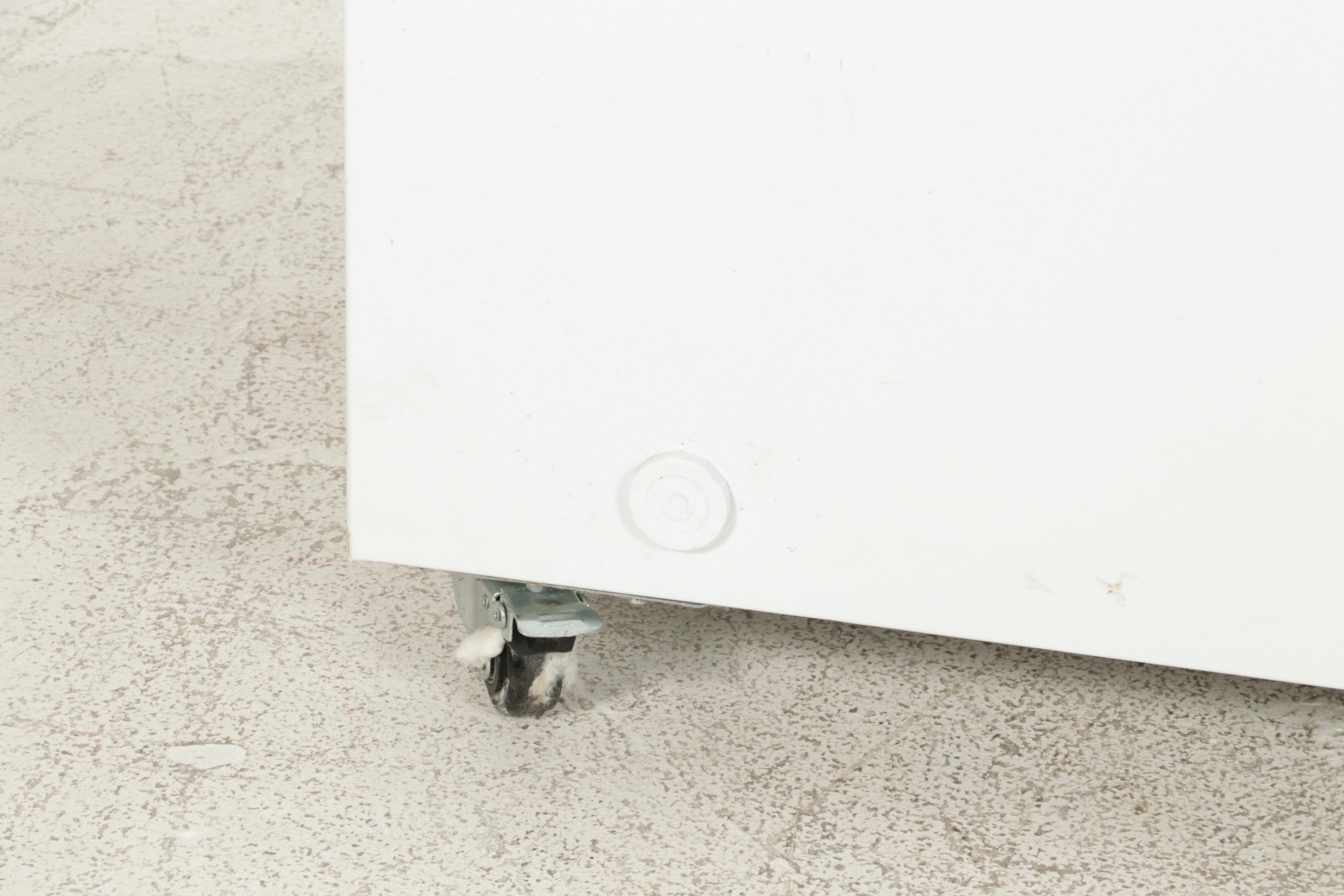 Frigidaire 14.8 Cu. Ft. White Chest Freezer on Casters EBTH