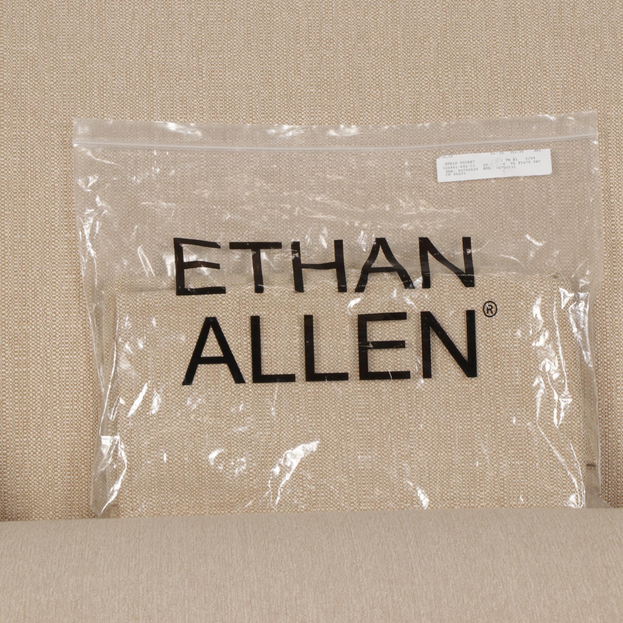 Ethan Allen "Hartwell" Bench Sofa in Oatmeal Upholstery EBTH