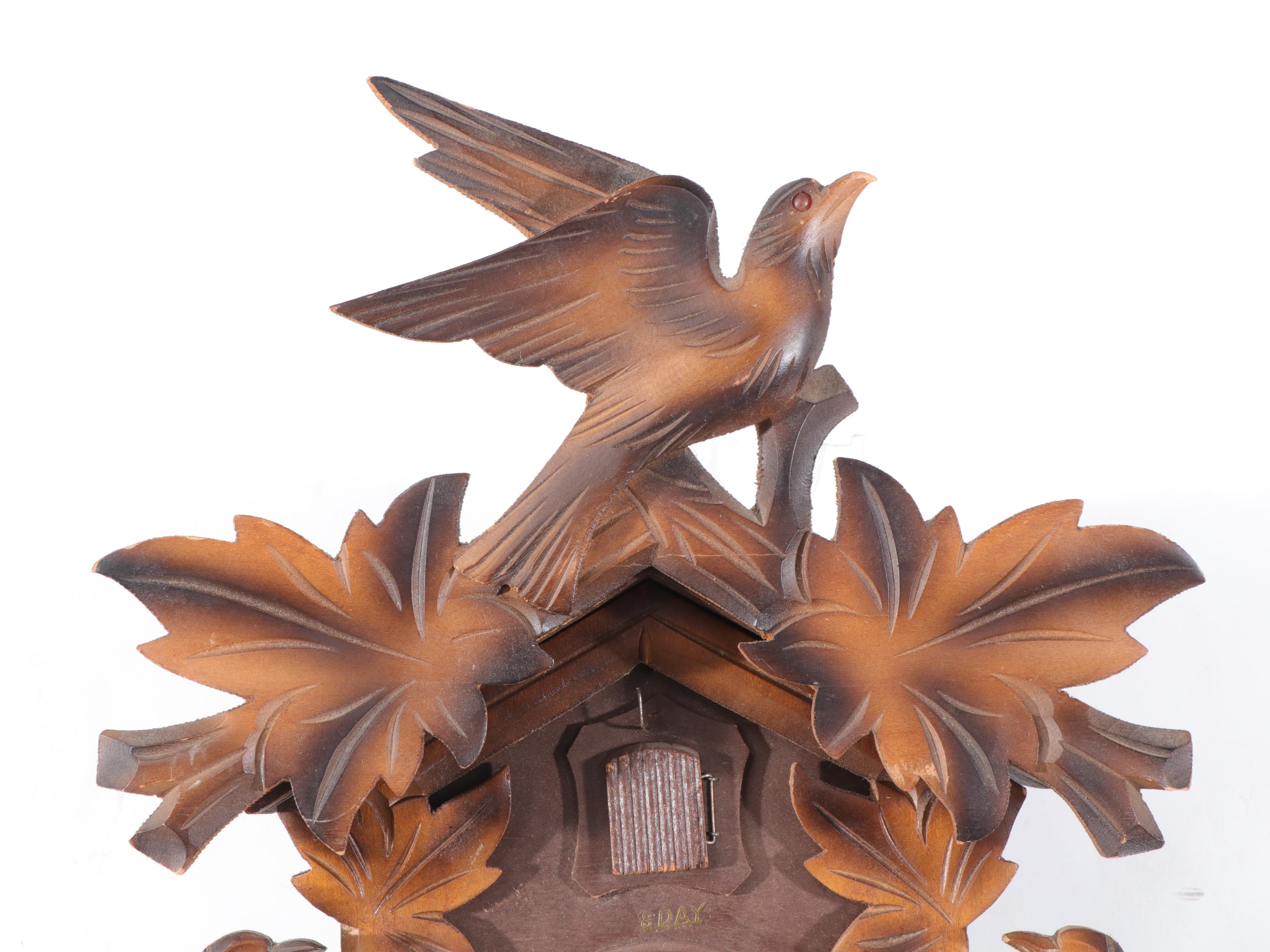Cuckoo Clock Mfg. Co Traditional Black Forest Style EightDay Cuckoo