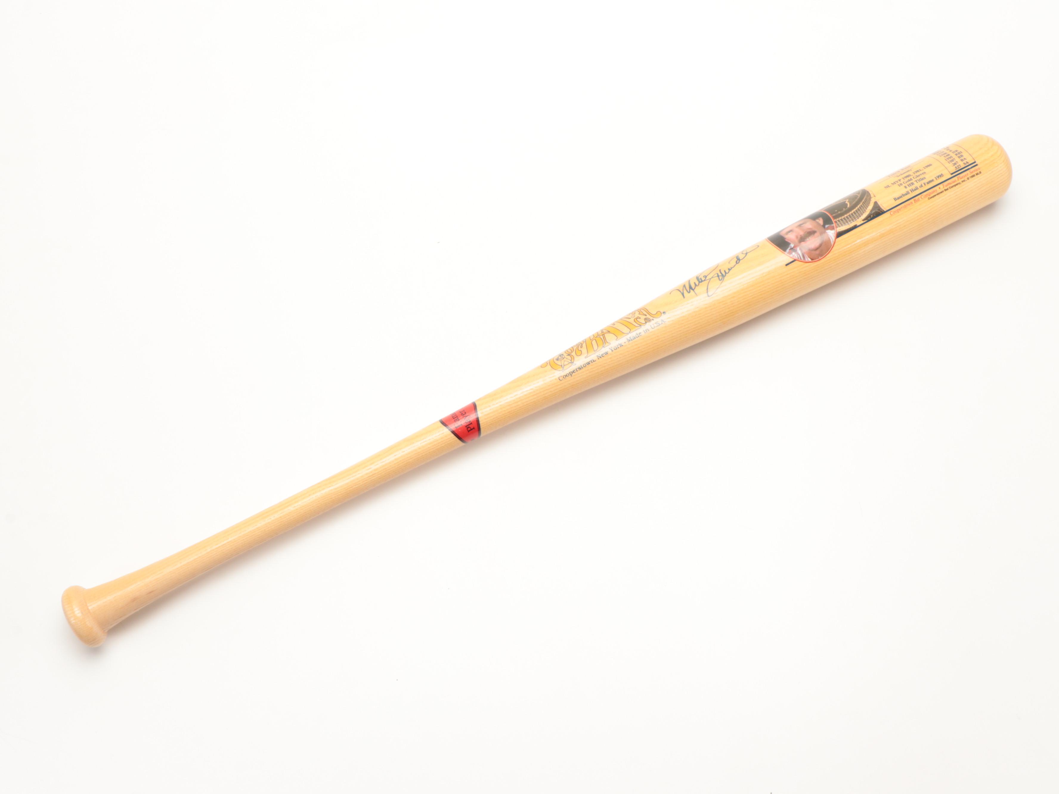 Philadelphia Phillies Mike Schmidt Signed Plaque and Hall Of Fame Bat