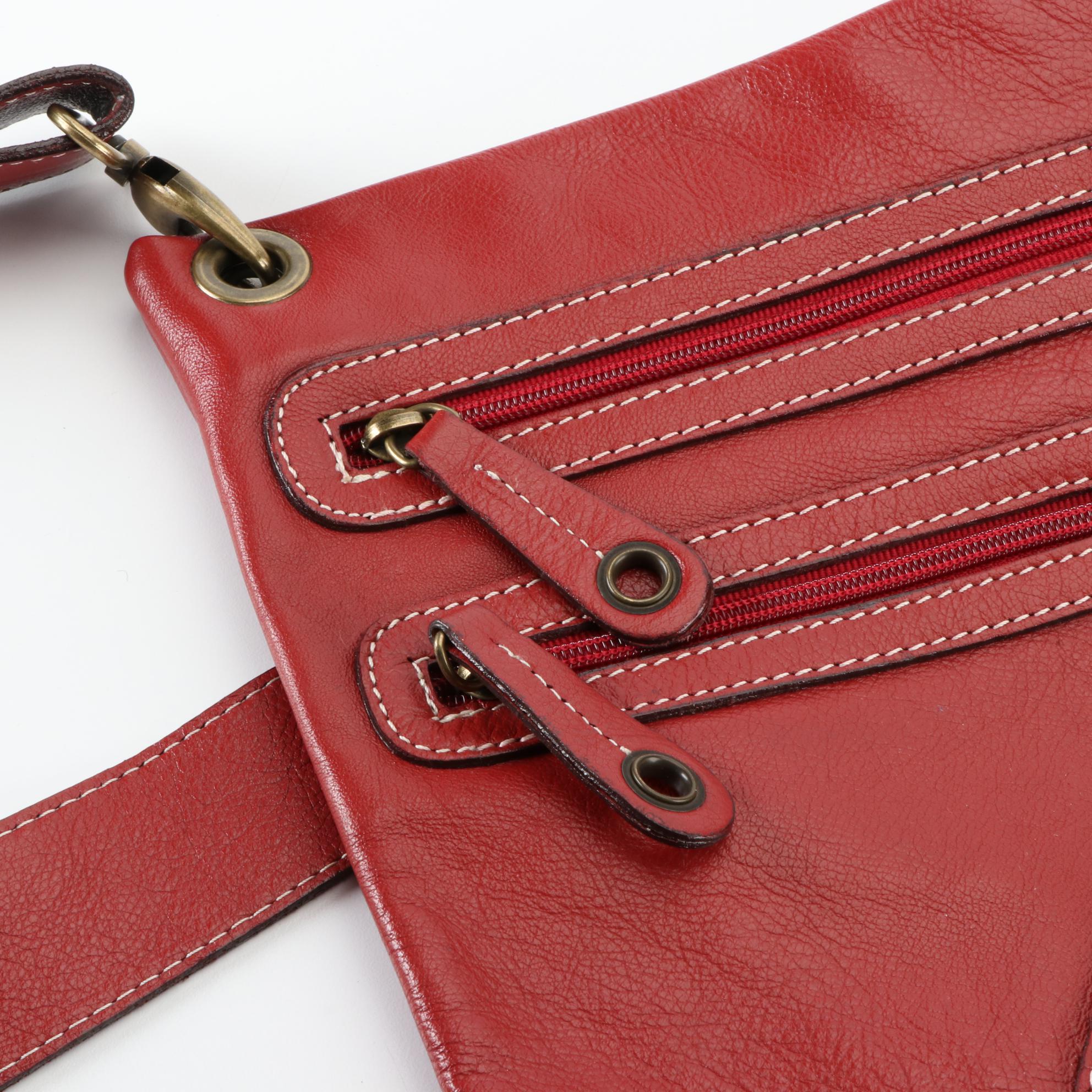 Flat Crossbody Bag in Red and Black Leather EBTH