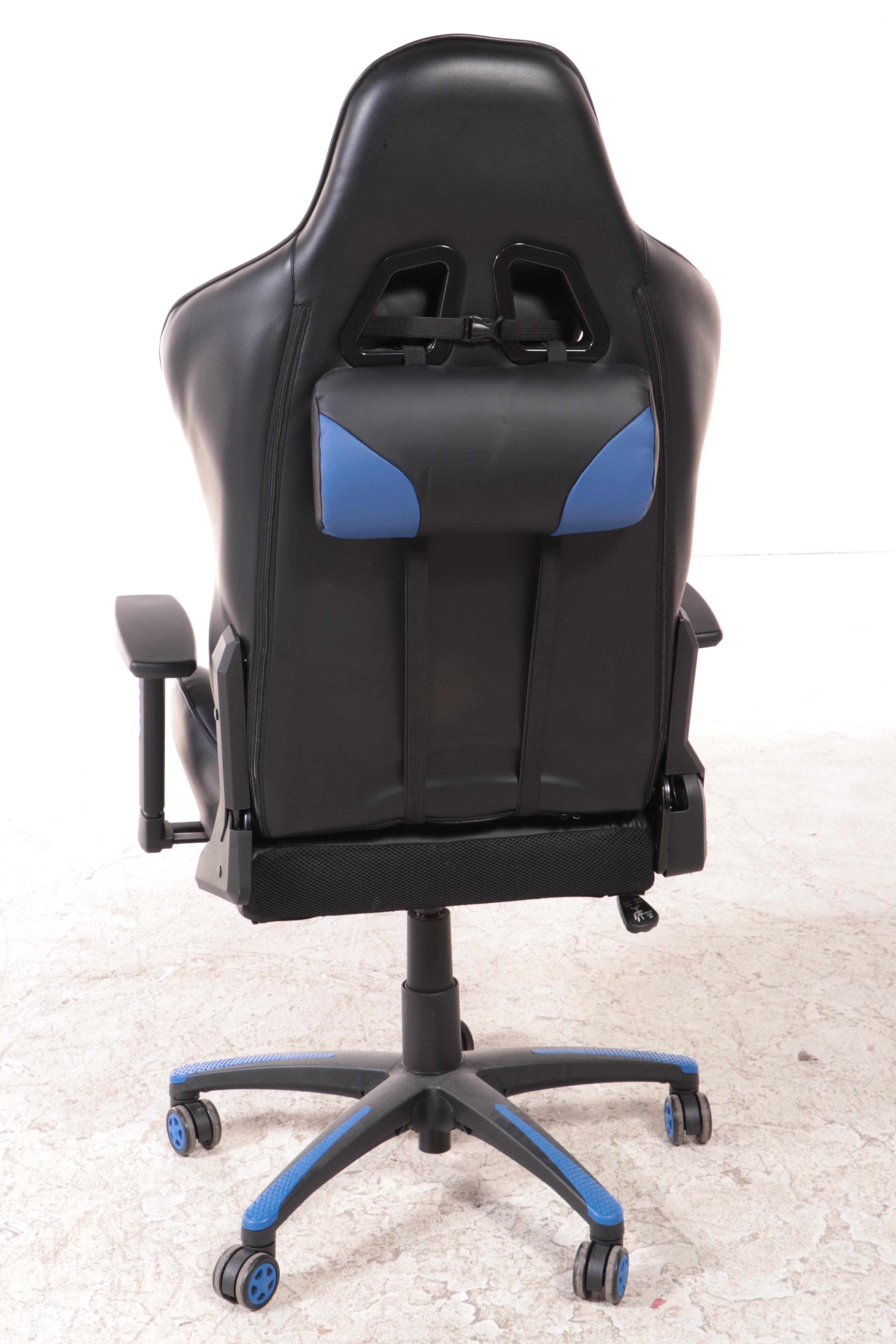 Staples Emerge "Vartan" Bonded Leather Gaming Chair EBTH