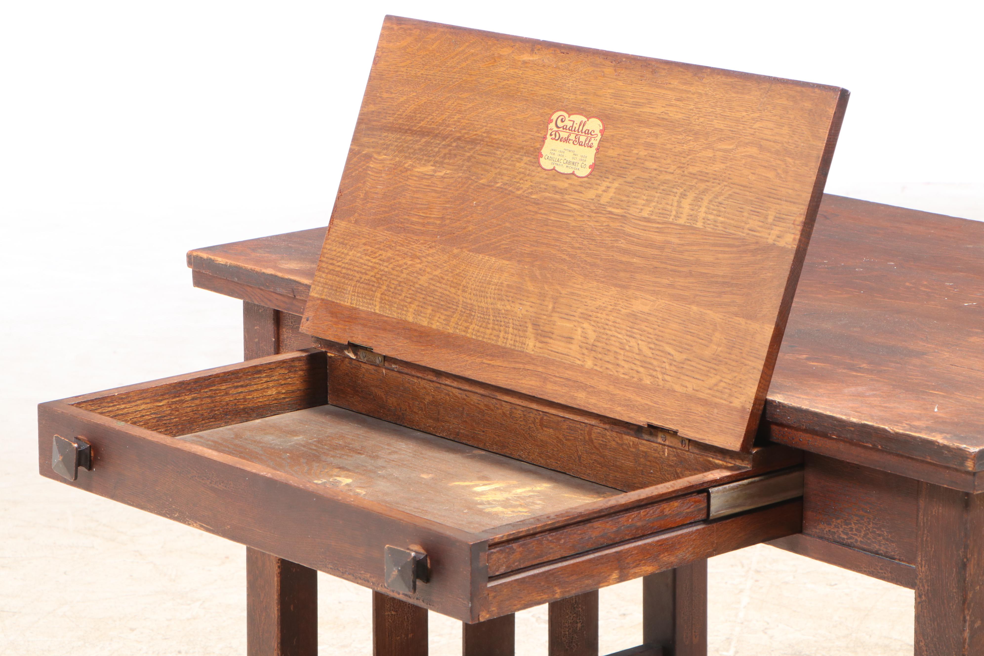 Cadillac Co. Arts and Crafts Oak "DeskTable", Early 20th