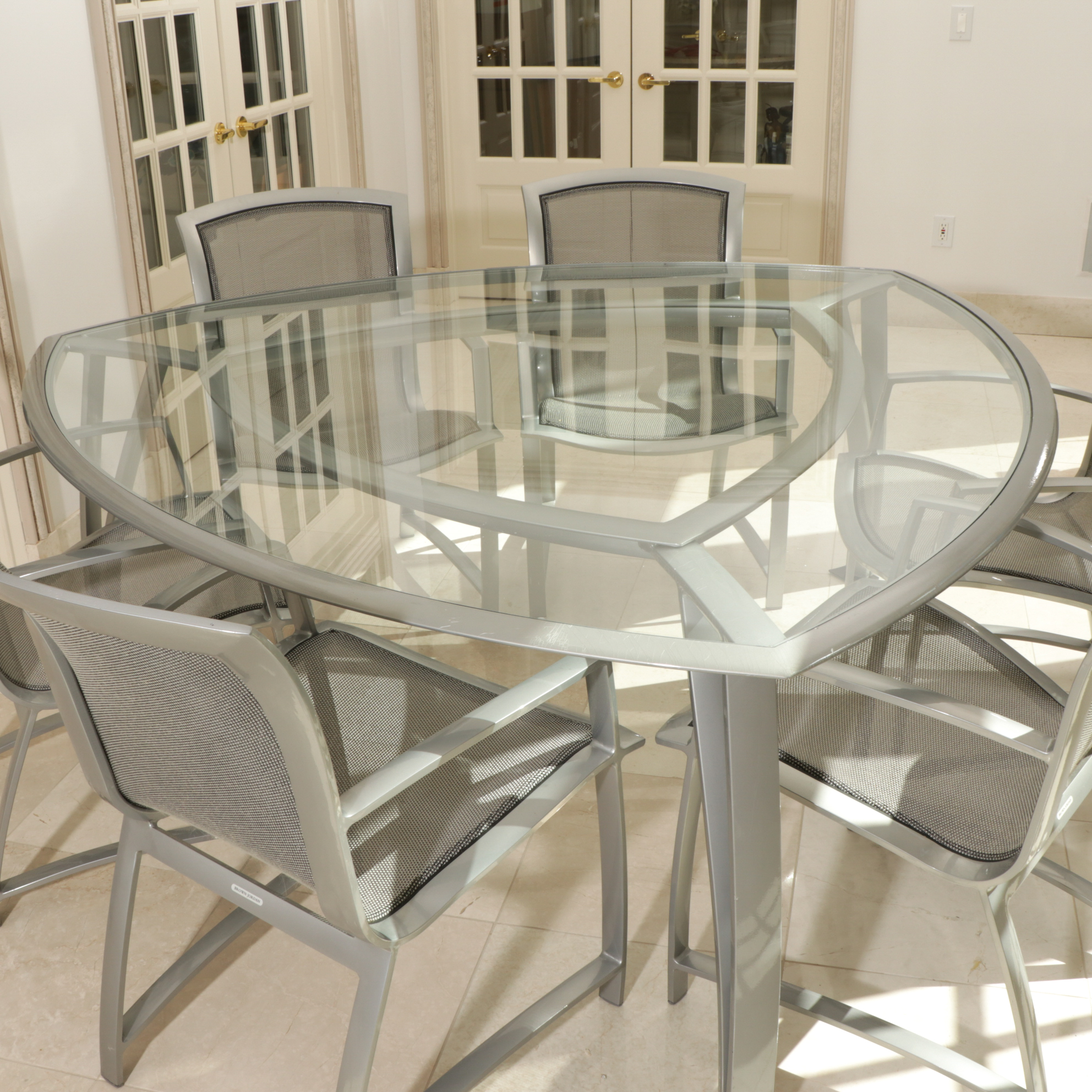 Brown Jordan Glass Top Patio Table and Chairs EBTH