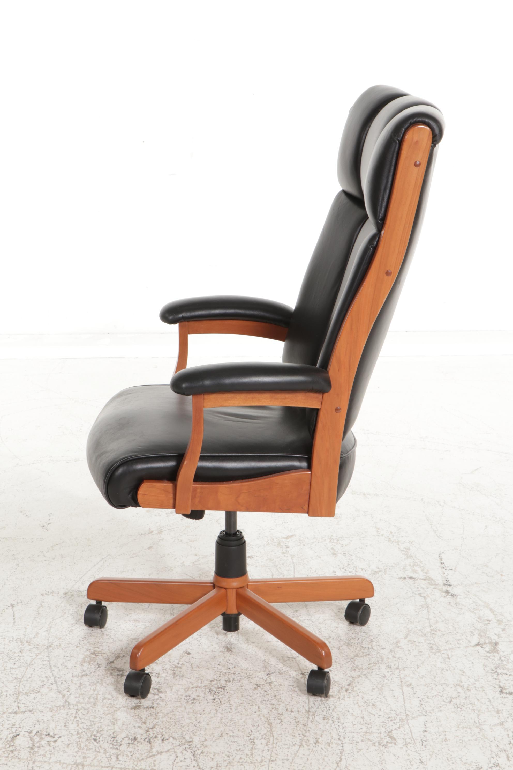 Buckeye Rocker Black Leather Upholstered Cherry Office Chair EBTH