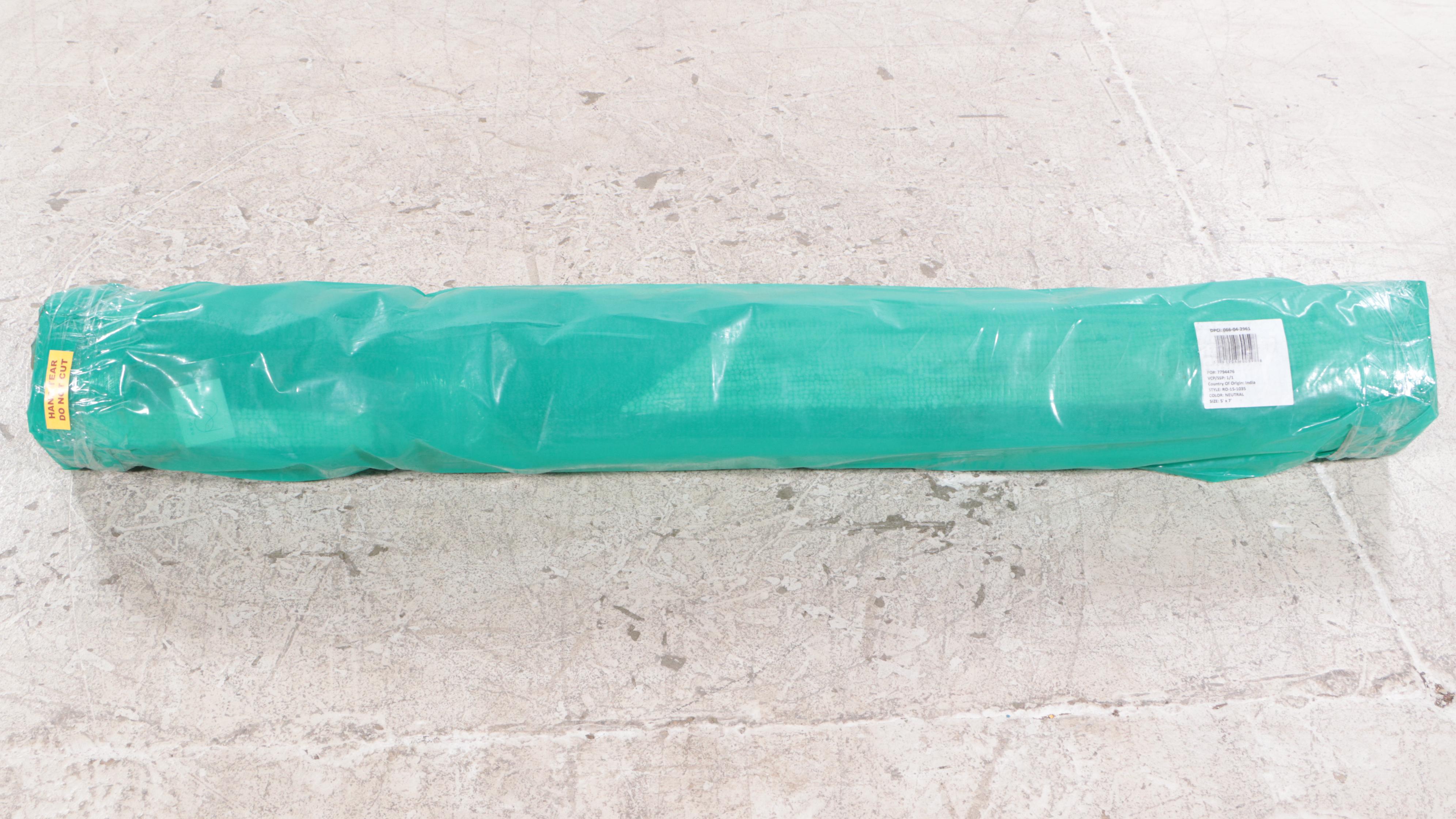 5' x 7' Project 62 HandTufted Fairwood Area Rug EBTH